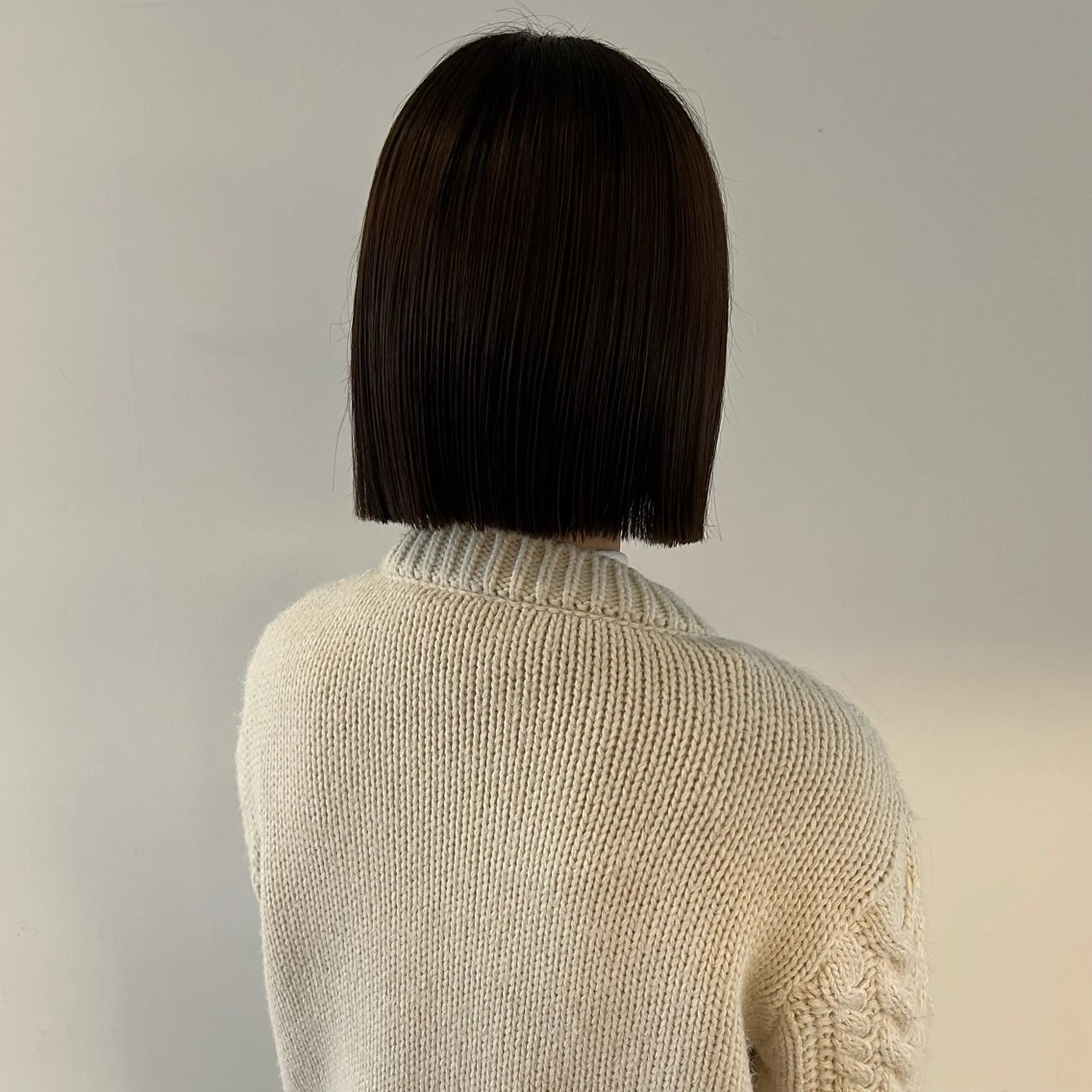 ショート ボブ nonoka オリーブ/レイヤーのヘアスタイル