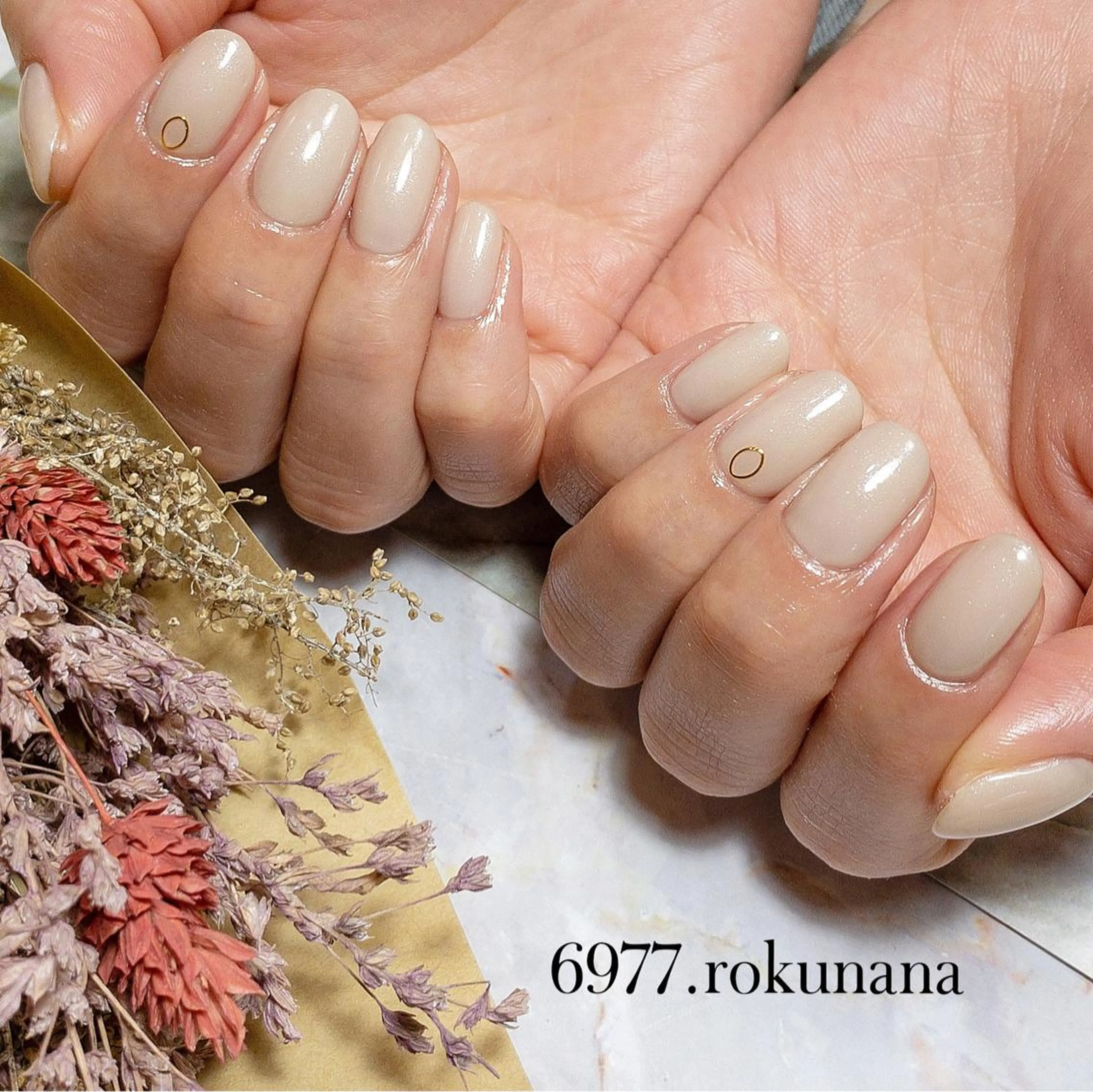 ネイル rokunana 佐野のネイルデザイン