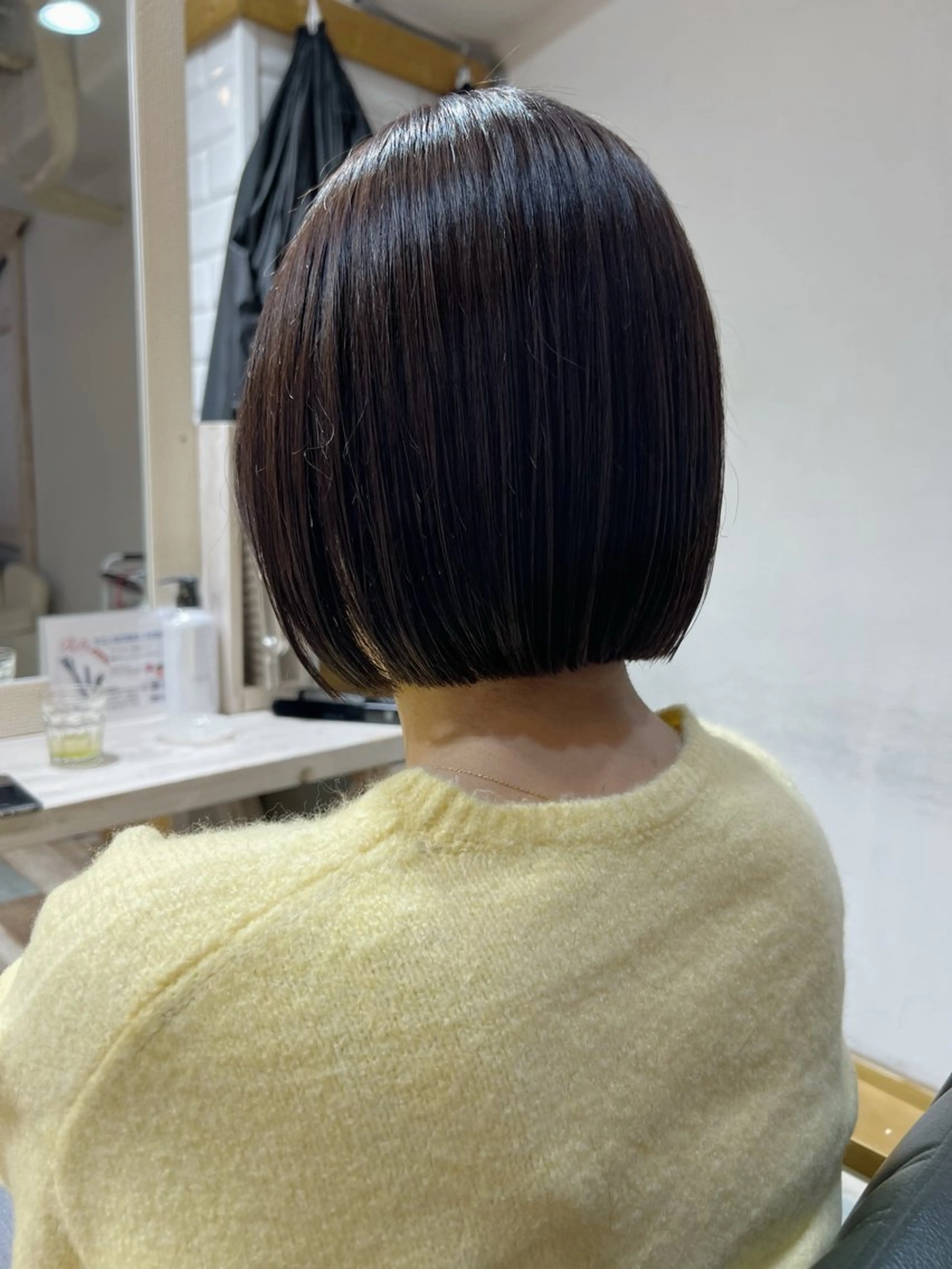 ショート カラー イヤリングカラー ボブ 顔周りカット KANA/ボブ/ インナーカラー/艶髪のヘアスタイル