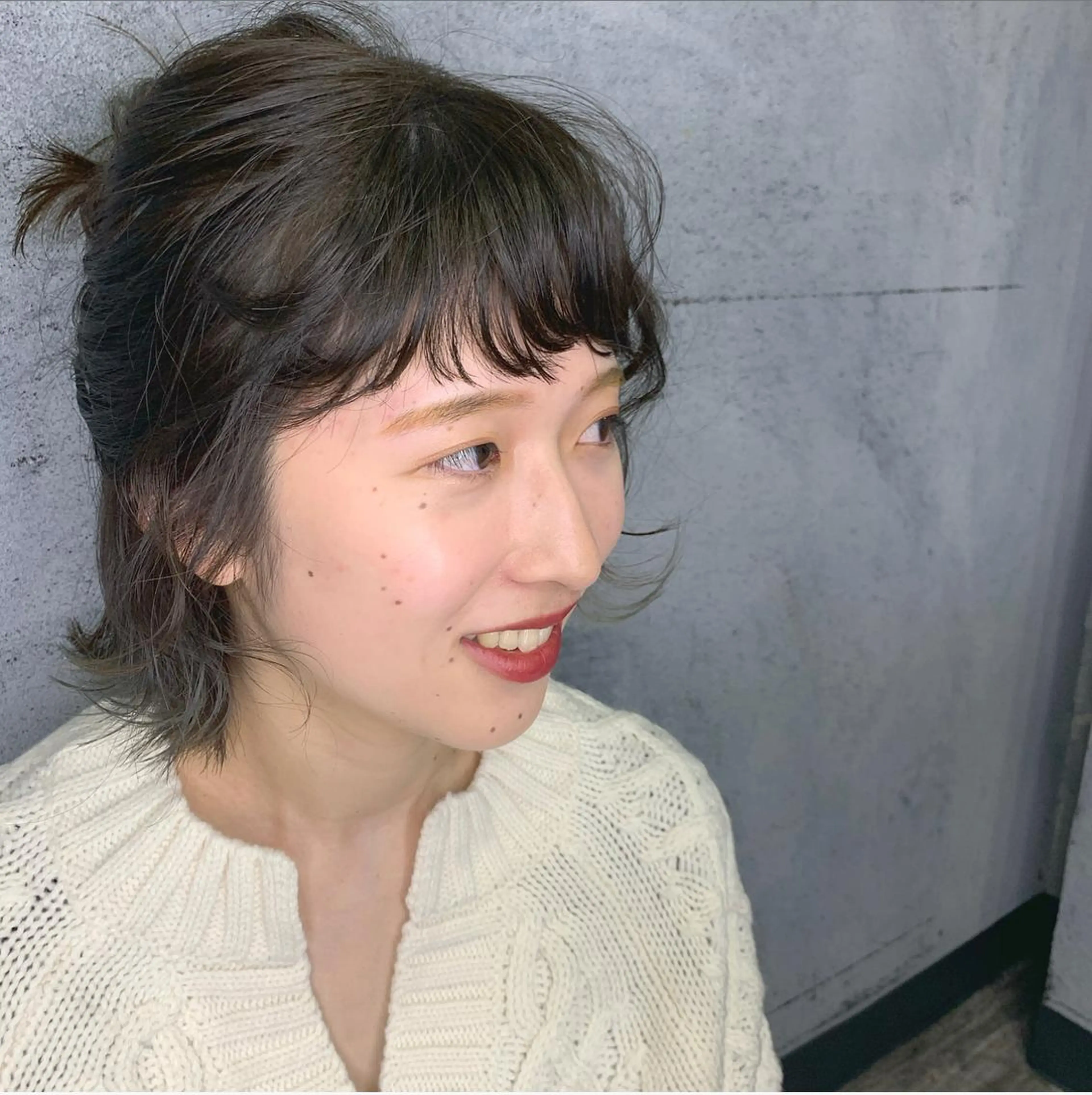ショート カラー ツチダ カホのヘアスタイル