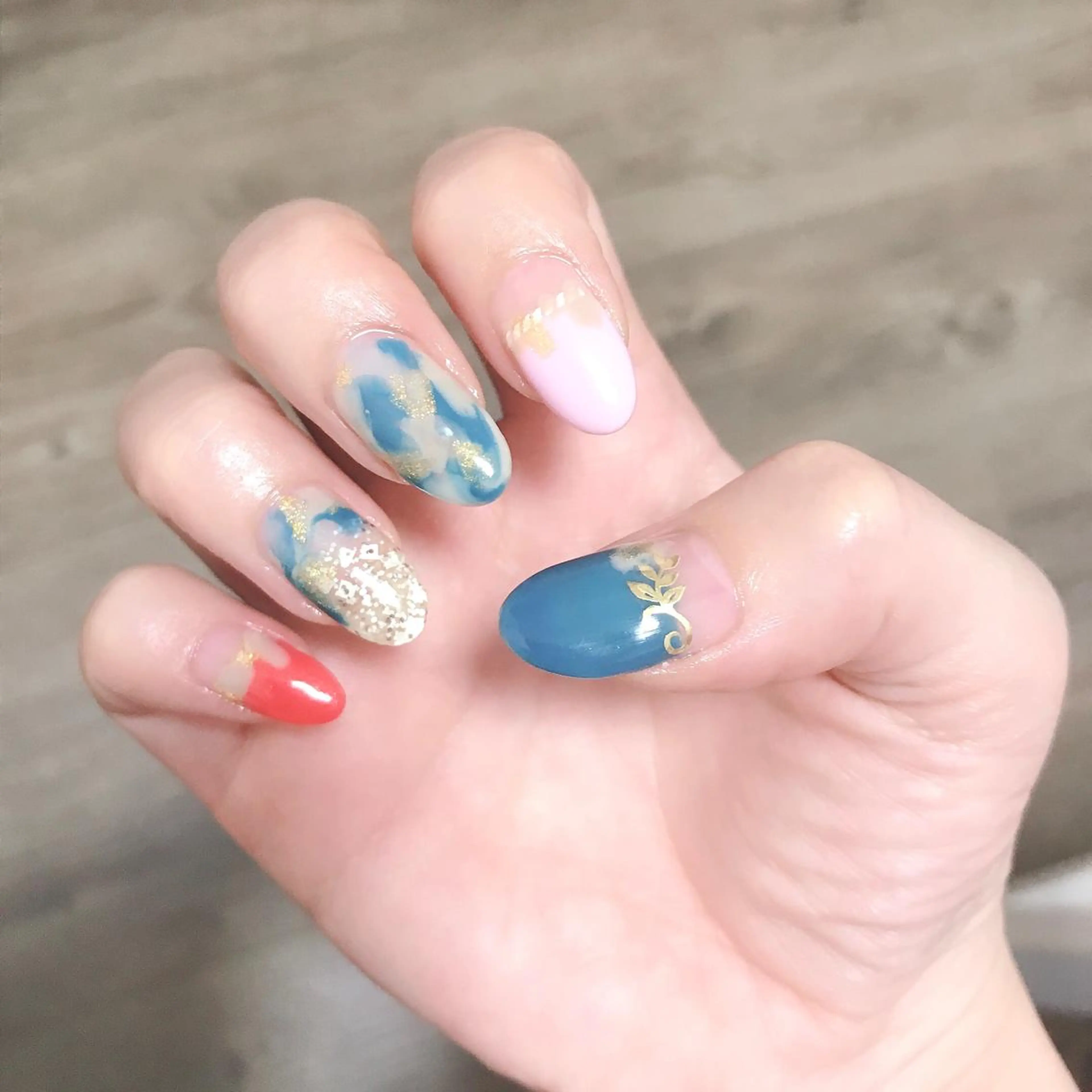 ネイル アートネイル フレンチネイル ニュアンスネイル ステラ marikominoのネイルデザイン