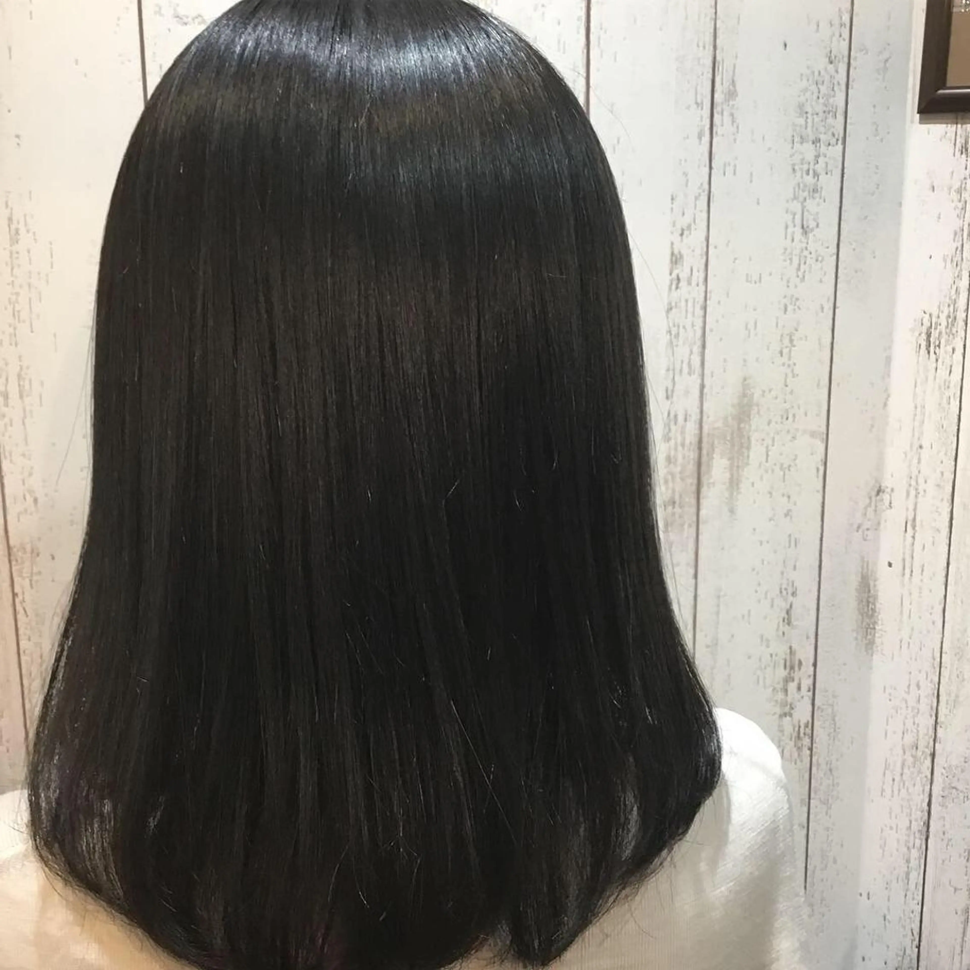 ミディアム カラー パーマ 金崎 新吾のヘアスタイル