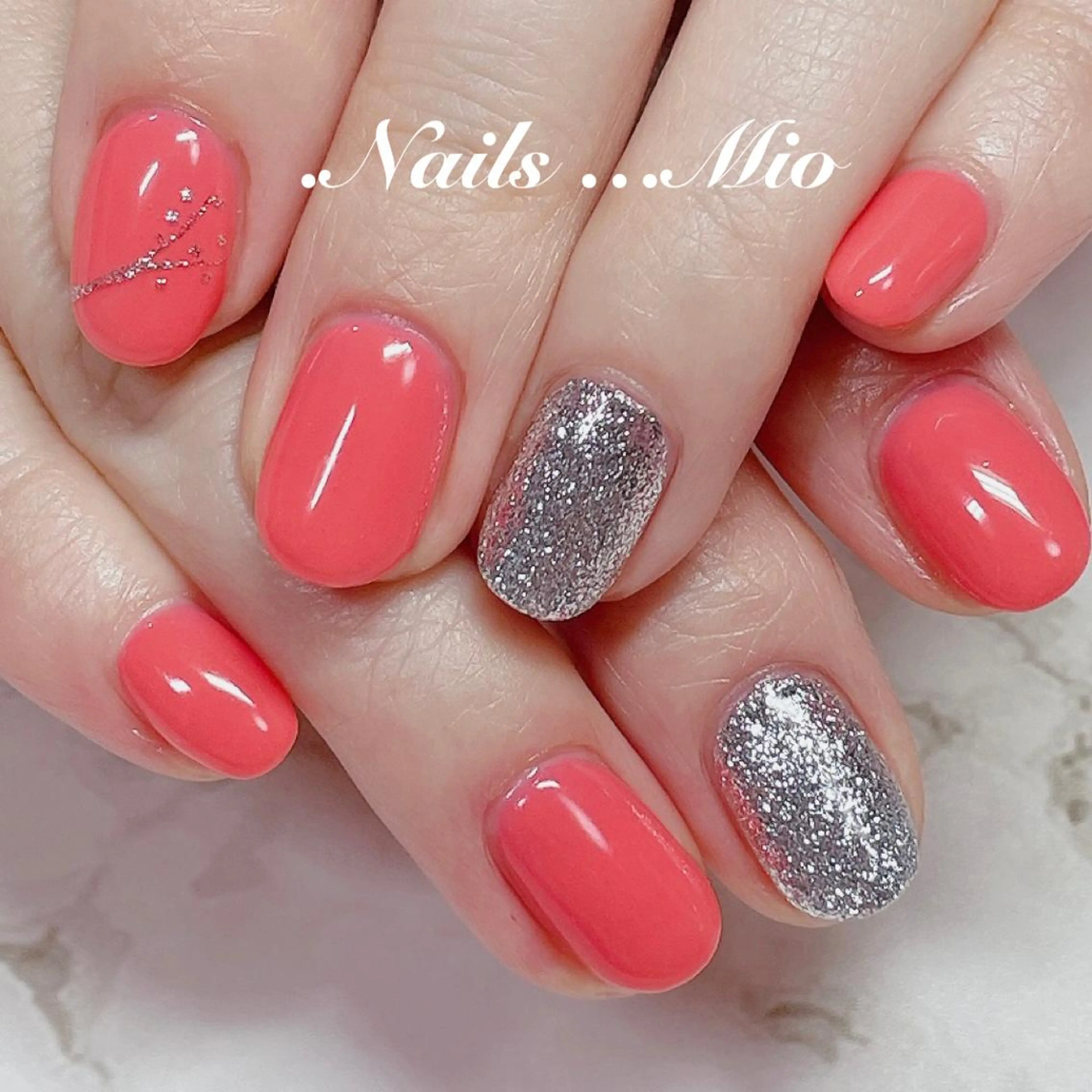 ネイル アートネイル ジェルネイル ワンカラーネイル .Nails Mio 赤羽西ネイルサロンのネイルデザイン