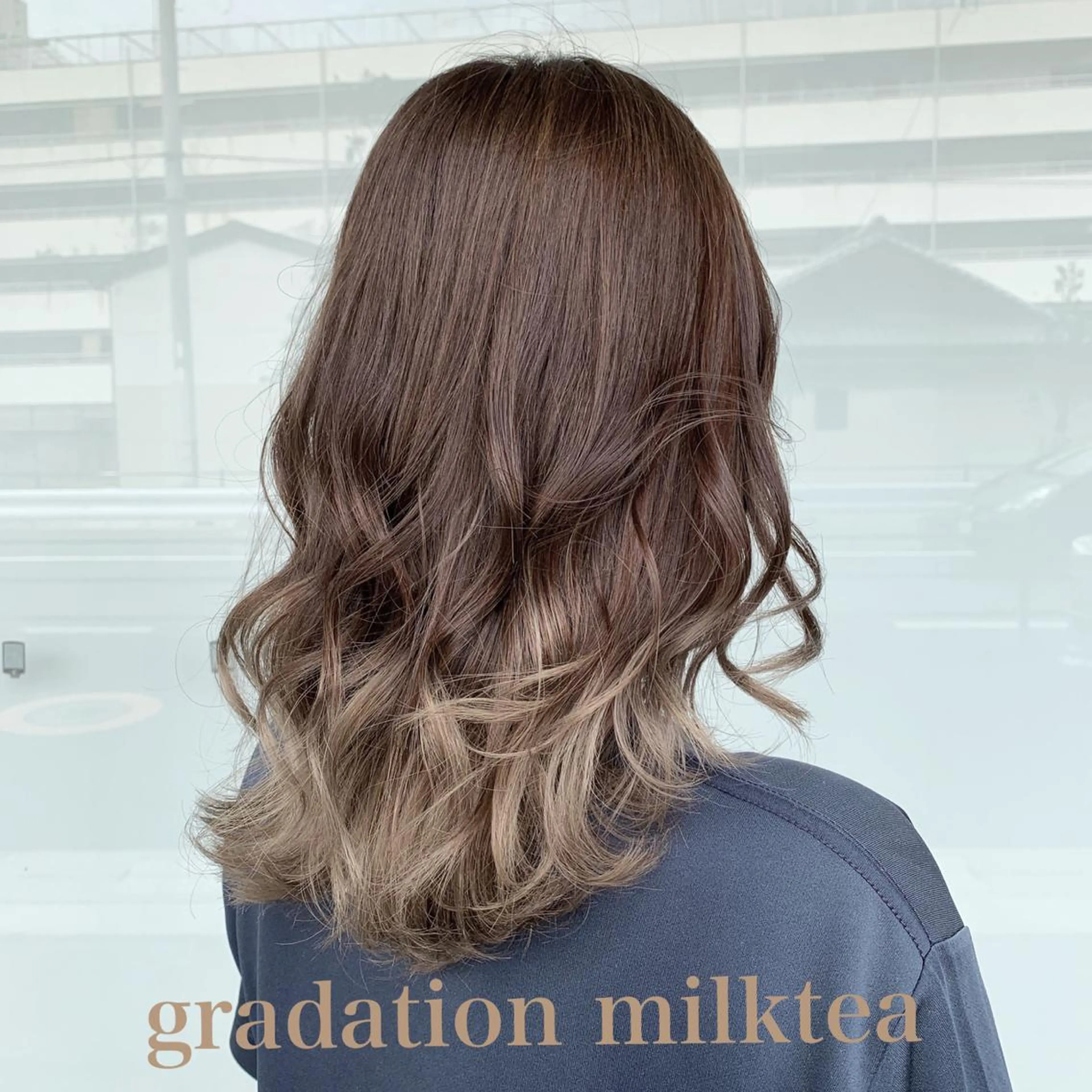 セミロング 🫧艶髪カラー🫧 森本くるみのヘアスタイル