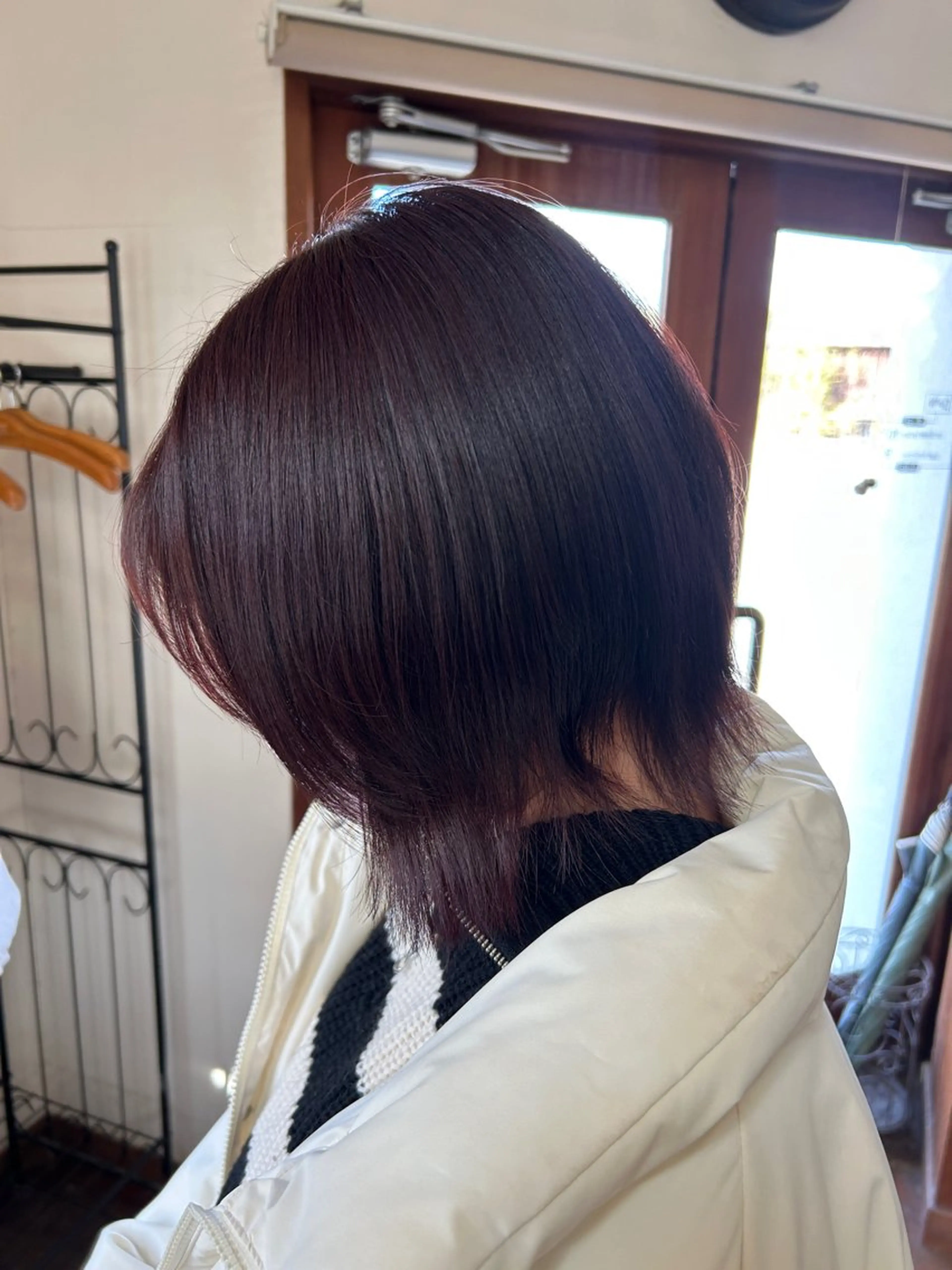 ショート 岡本 妃麗のヘアスタイル