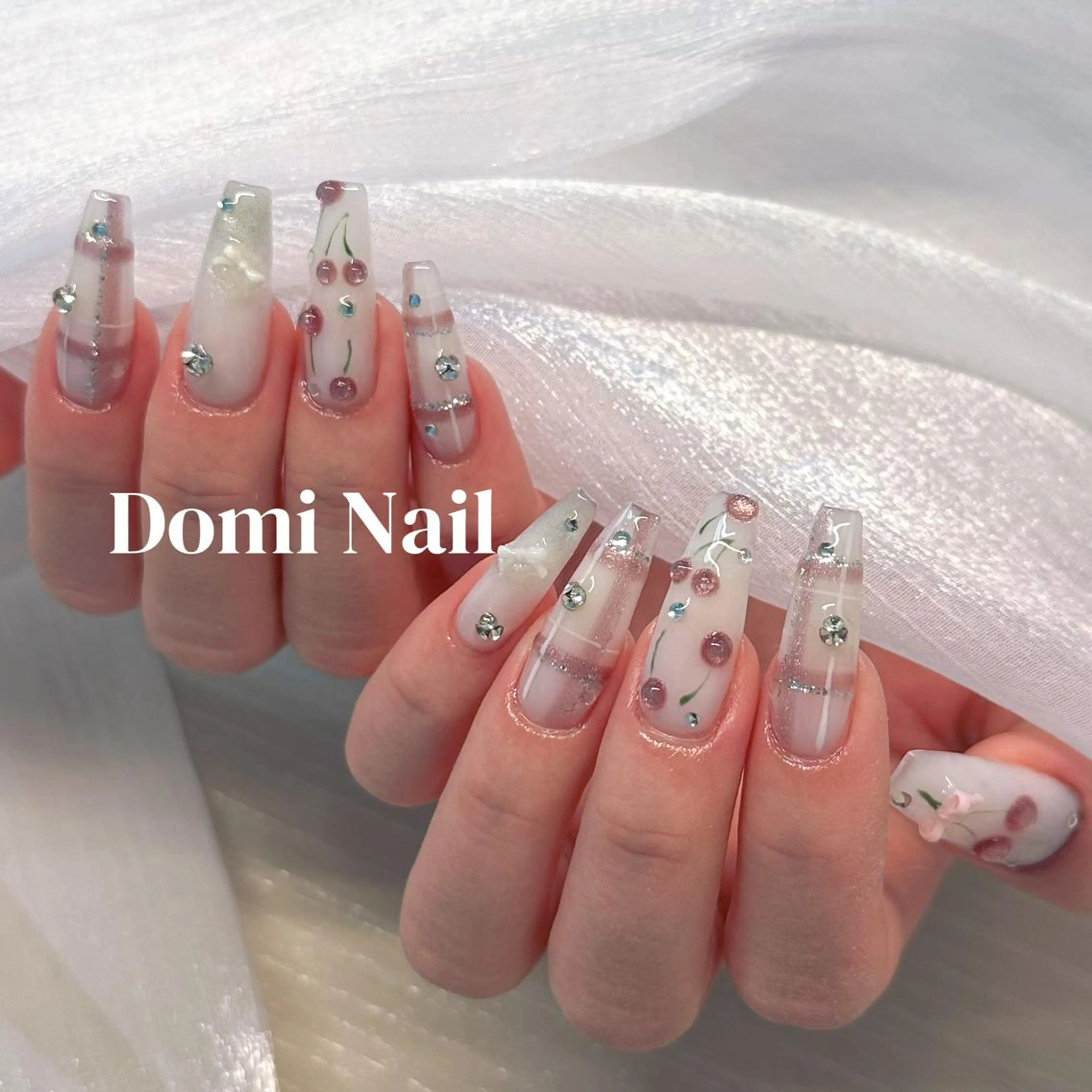 ネイル 持ち込み ネイルチップ ハンドネイル Domi Nail Salonのネイルデザイン