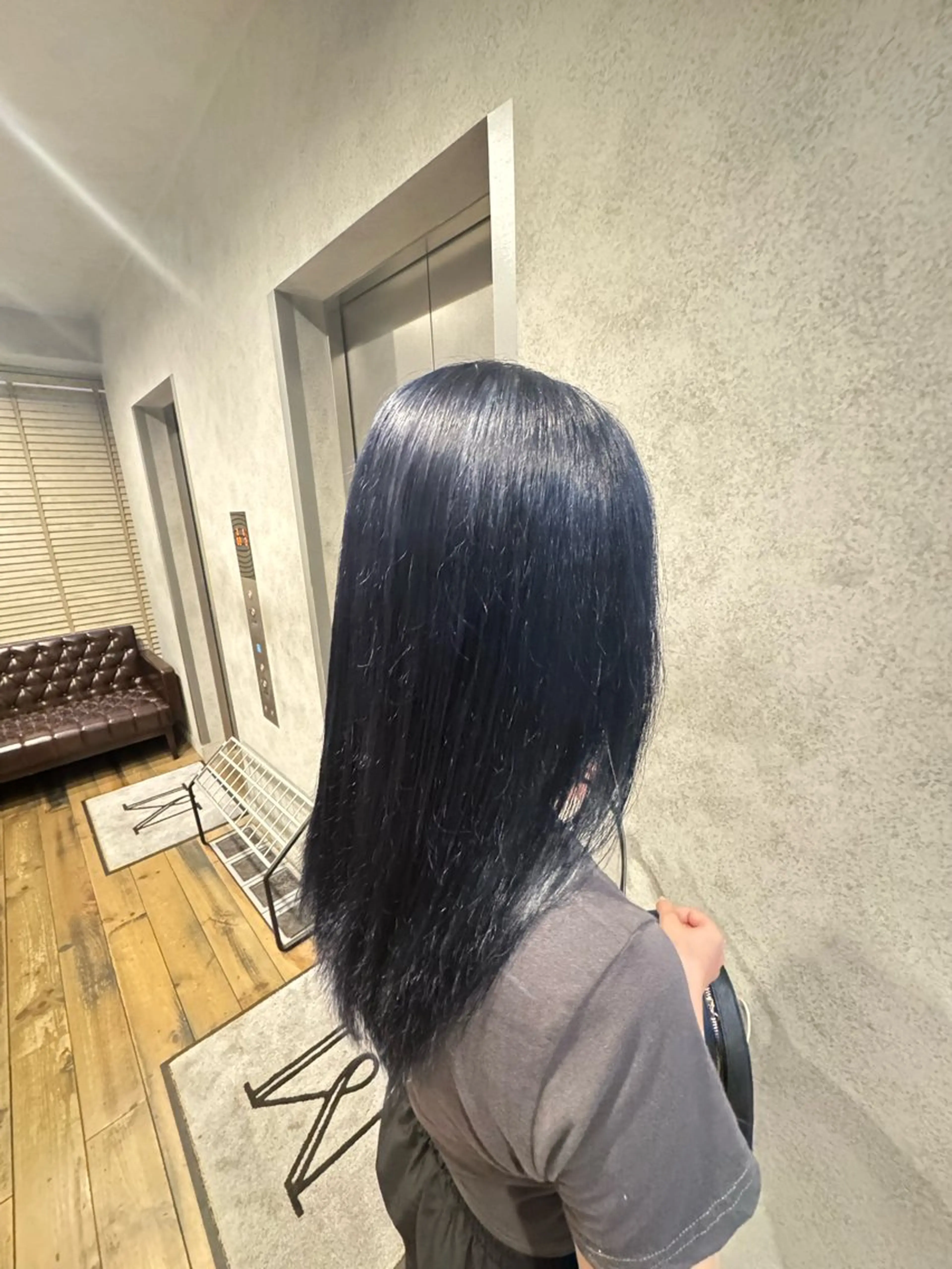 カラー 黒髪 ブルーカラー ブルーブラック 田中 らん🎀のヘアスタイル