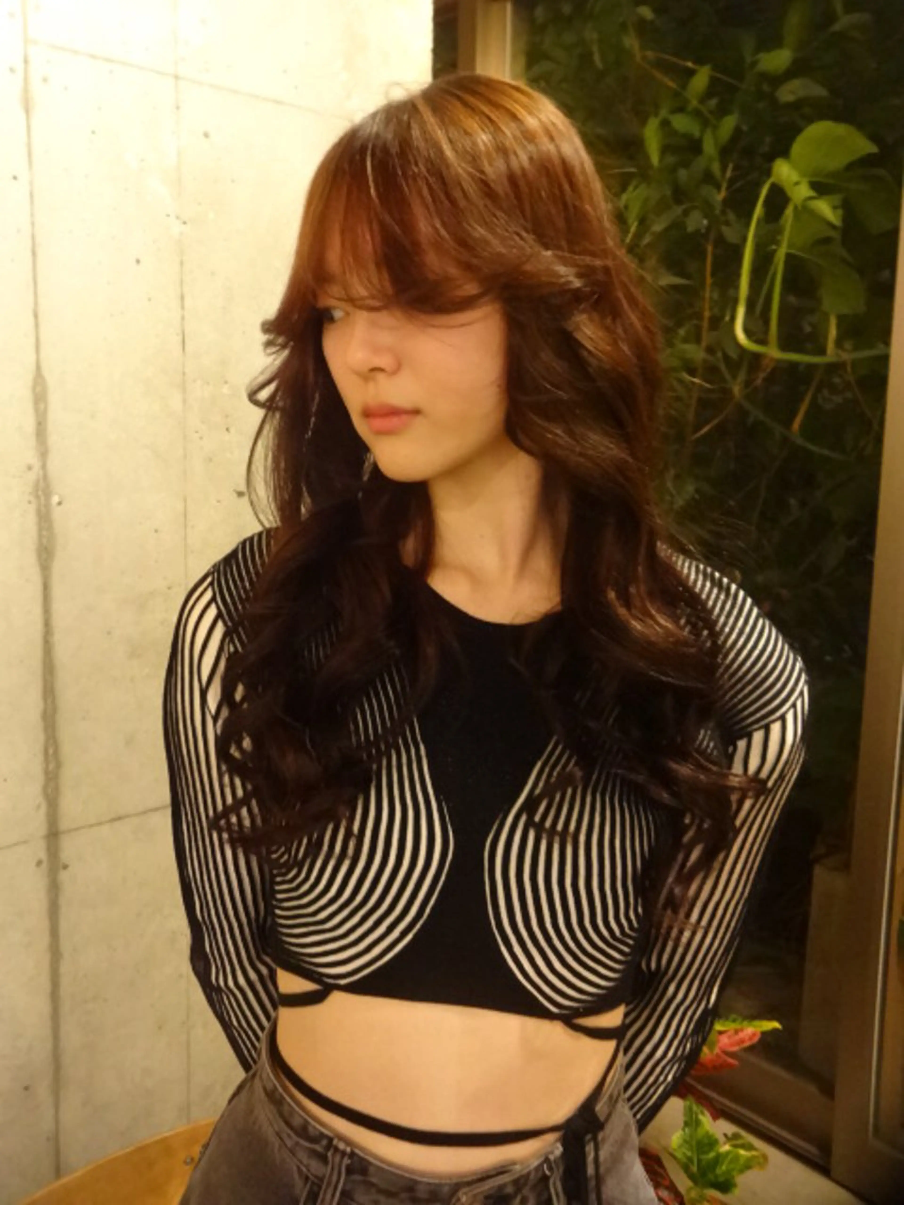 兼西 菜摘のヘアスタイル