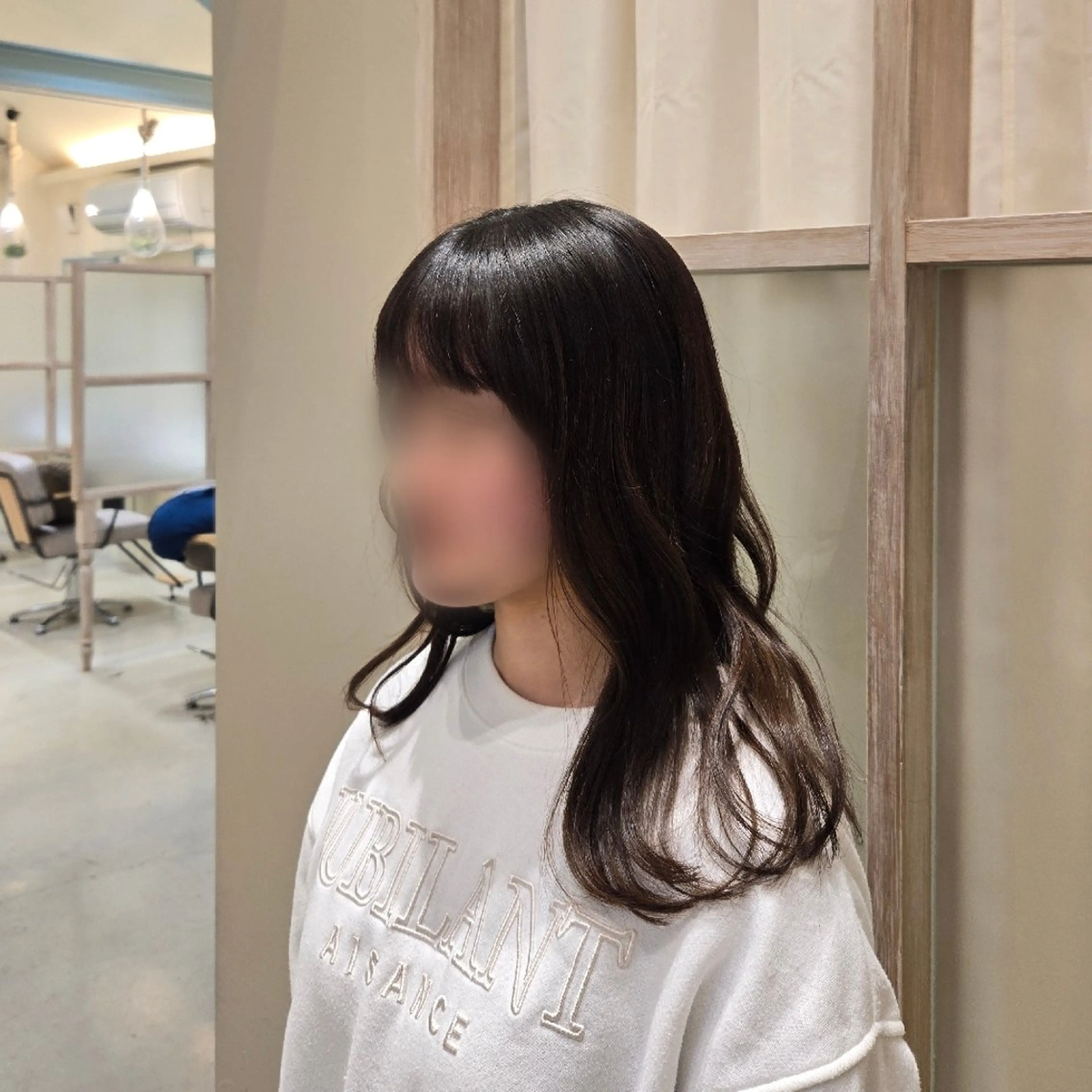 ロング 小峯 瑞貴のヘアスタイル