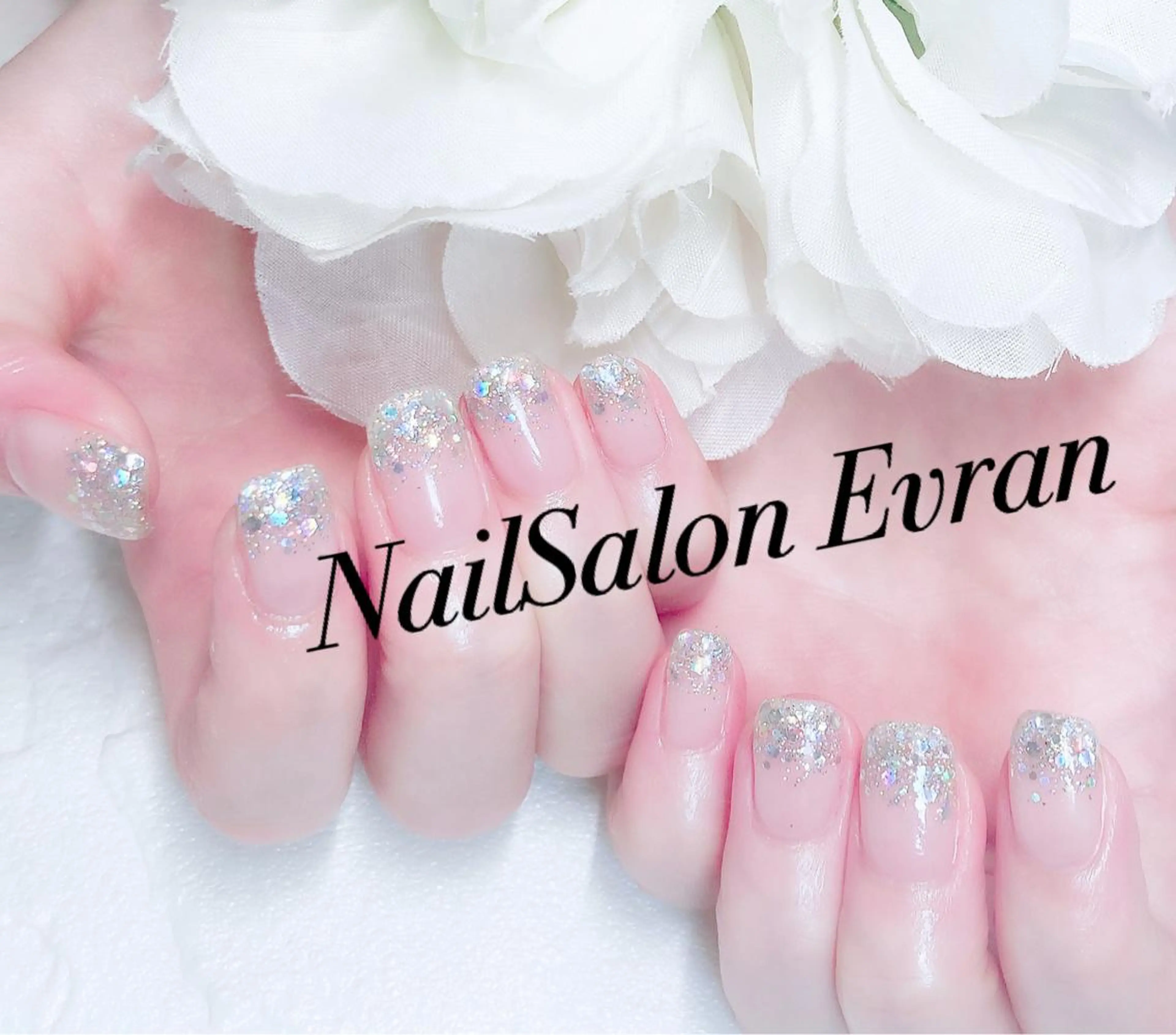 ネイル グラデーション ラメ(グリッター) ラメグラデーション Nail salon Evranのネイルデザイン