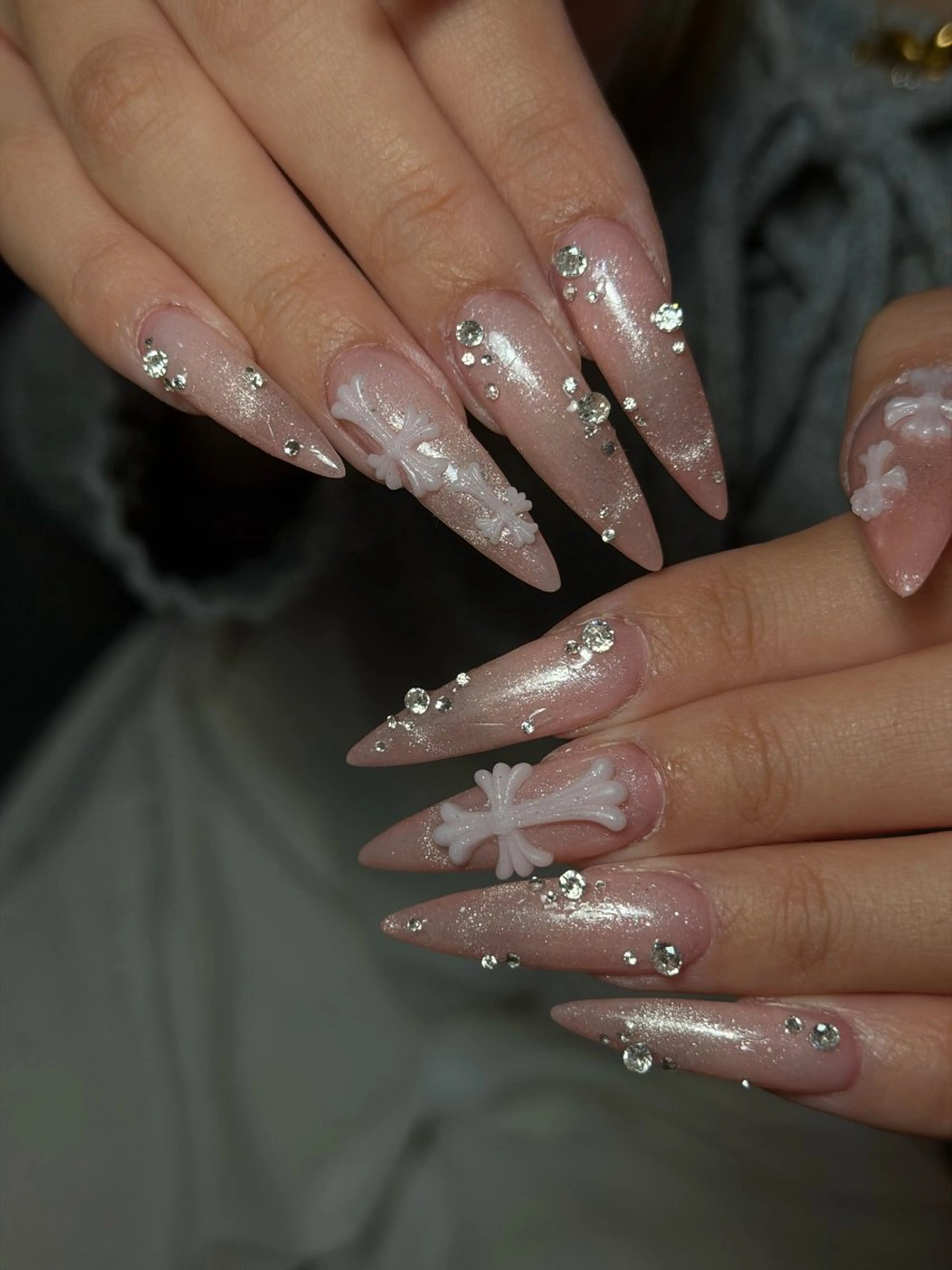 ネイル ジェルネイル キラキラネイル 韓国ネイル レース ロングネイル ハンドネイル CoMo Nailのネイルデザイン