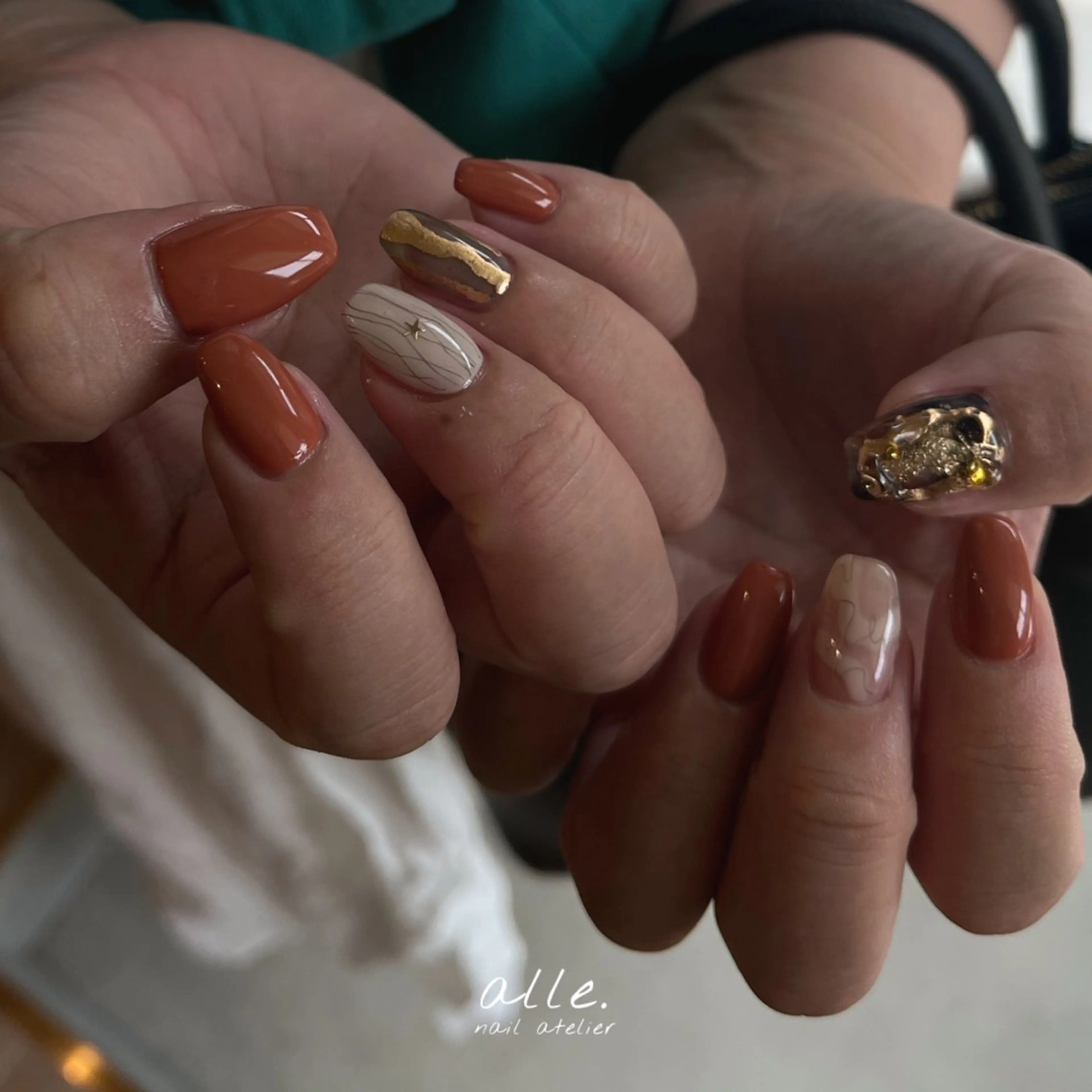 ネイル ハンドネイル atelier alle.のネイルデザイン