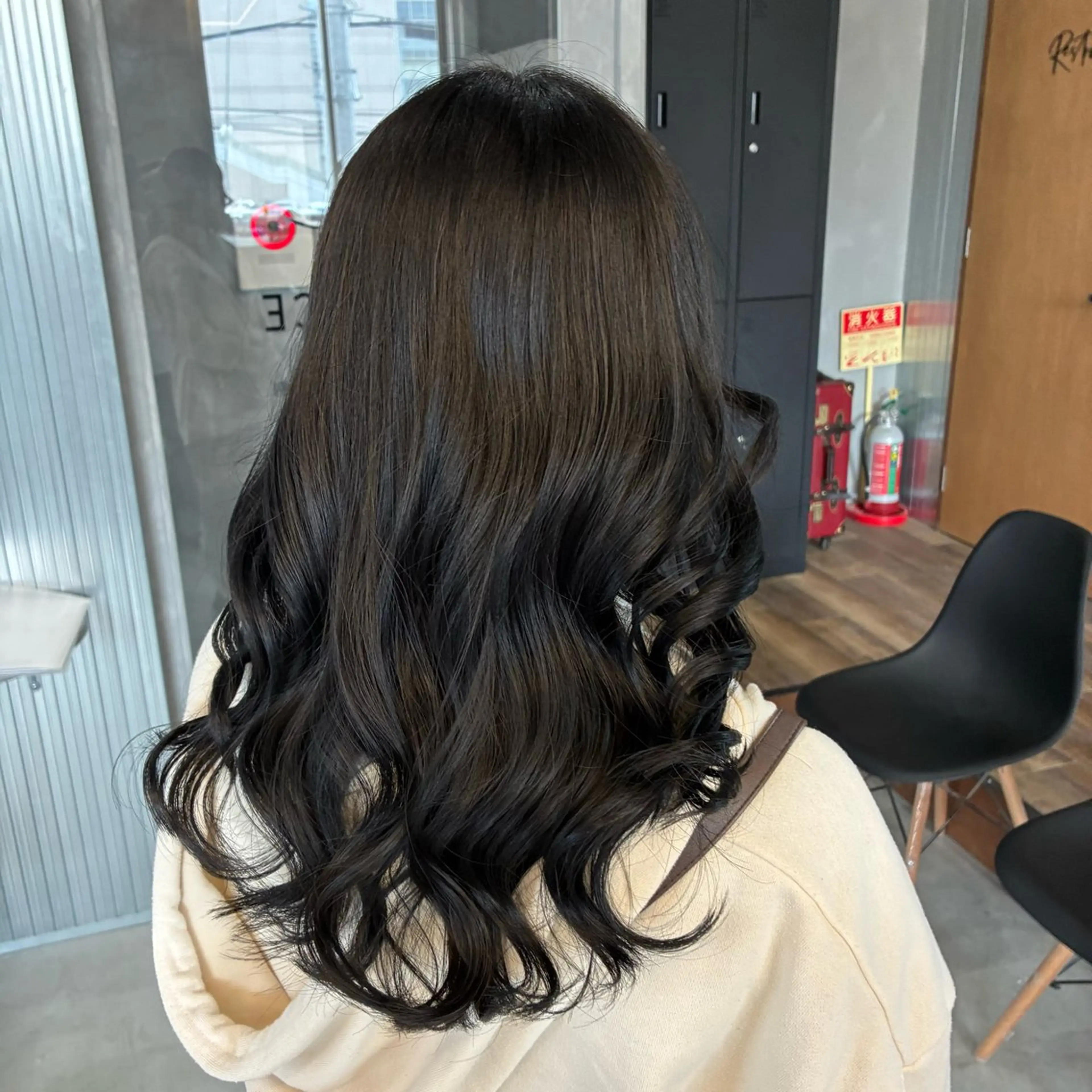セミロング カラー 黒髪 ブルーカラー ブルーブラック 透明感カラー ヘアカラー トリートメント Saya/透明感/ カラーリストのヘアスタイル