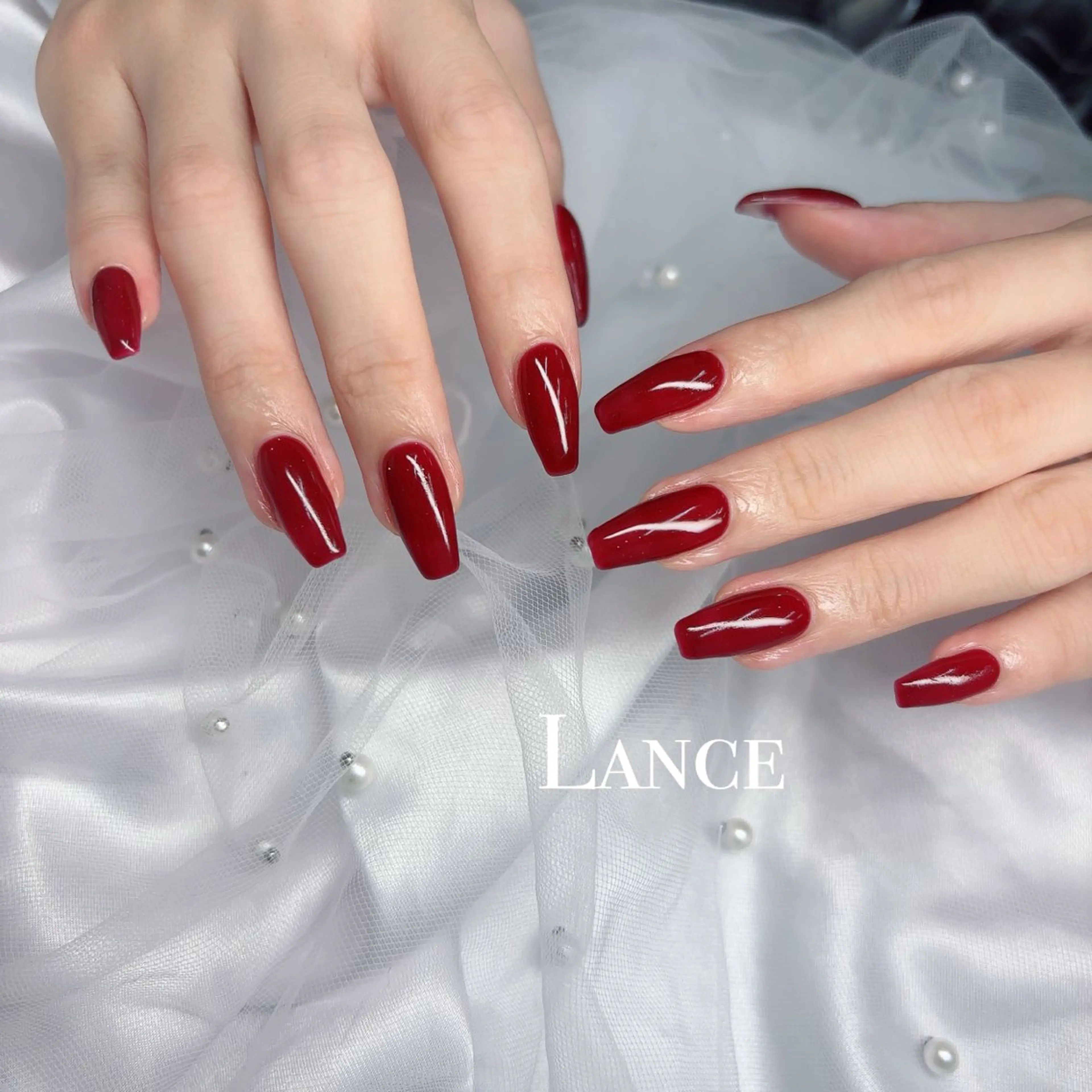 ネイル オーロラネイル フットネイル 氷ネイル・うるうるネイル キラキラネイル 韓国ネイル ハンドネイル Lance nailのネイルデザイン