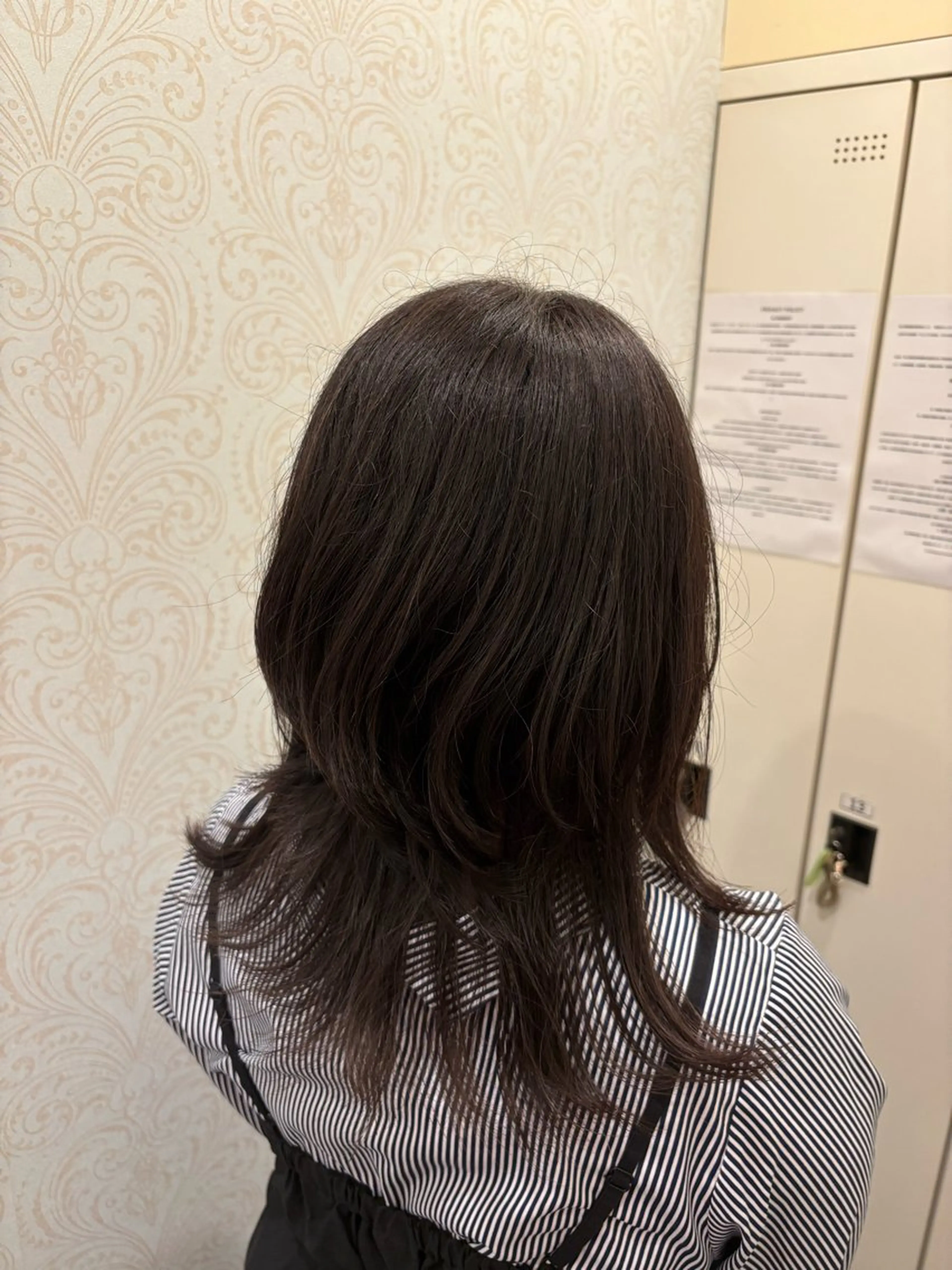 セミロング ウルフカット 3月で掲載終了です BASSA Aikaのヘアスタイル