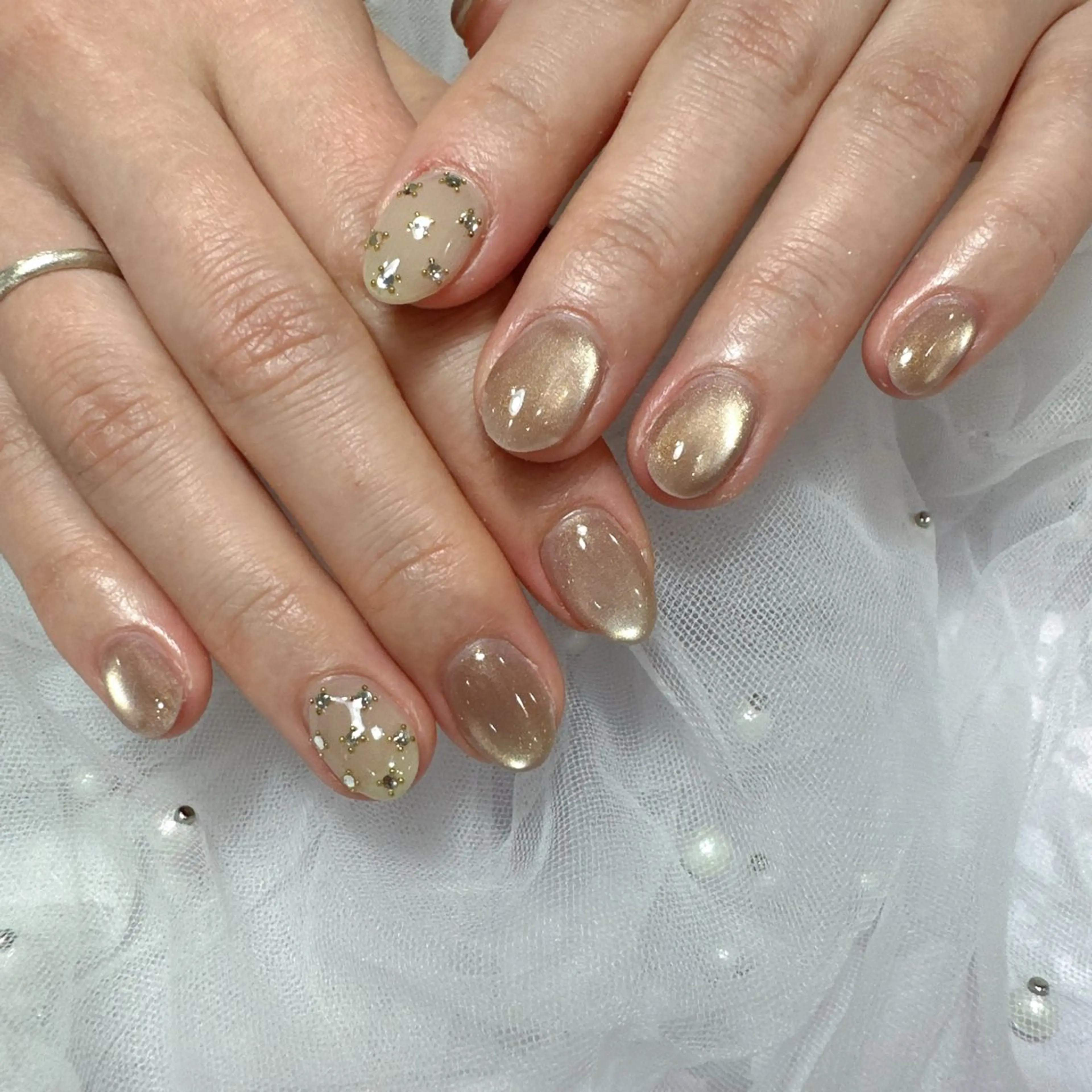 ネイル アートネイル フラッシュネイル フレンチネイル ジェルネイル ガラスフレンチ ハンドネイル You&Me Miyuのネイルデザイン