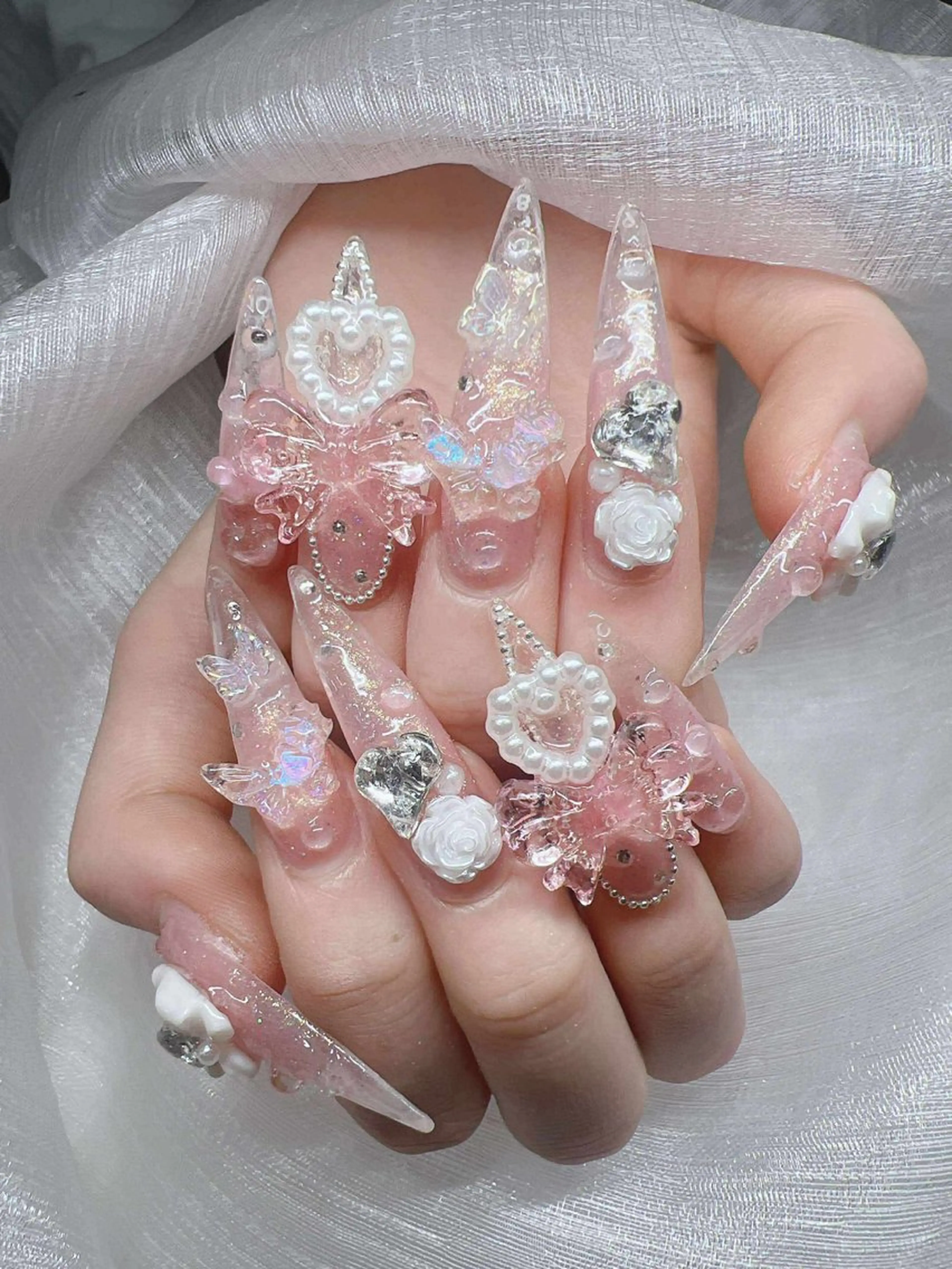 ネイル 長さ出し グラデーション 卒業式 キラキラネイル マグネットネイル ハンドネイル Lee Nailsのネイルデザイン