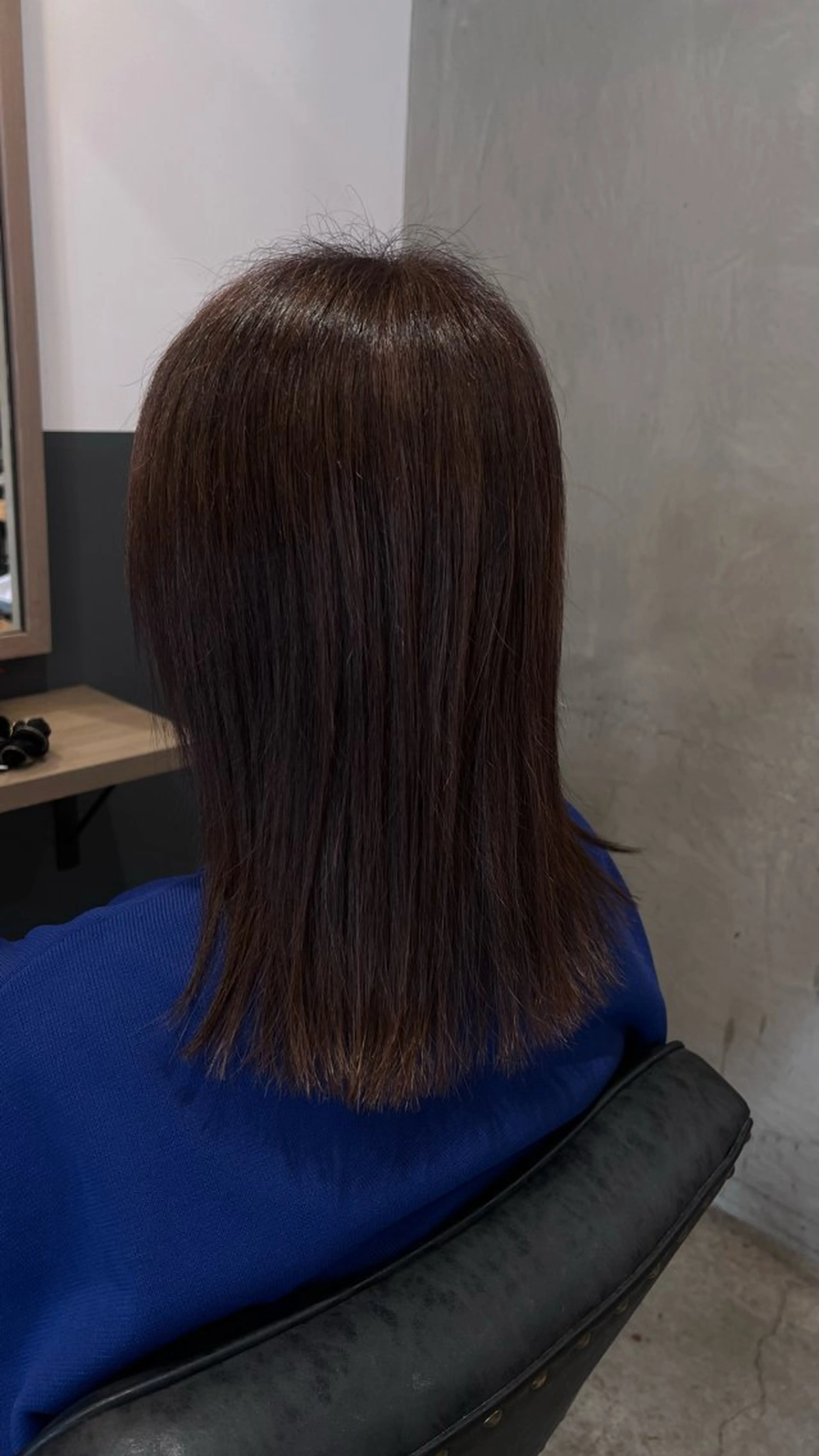 ミディアム 🖤レイヤー/ ゆい🖤のヘアスタイル