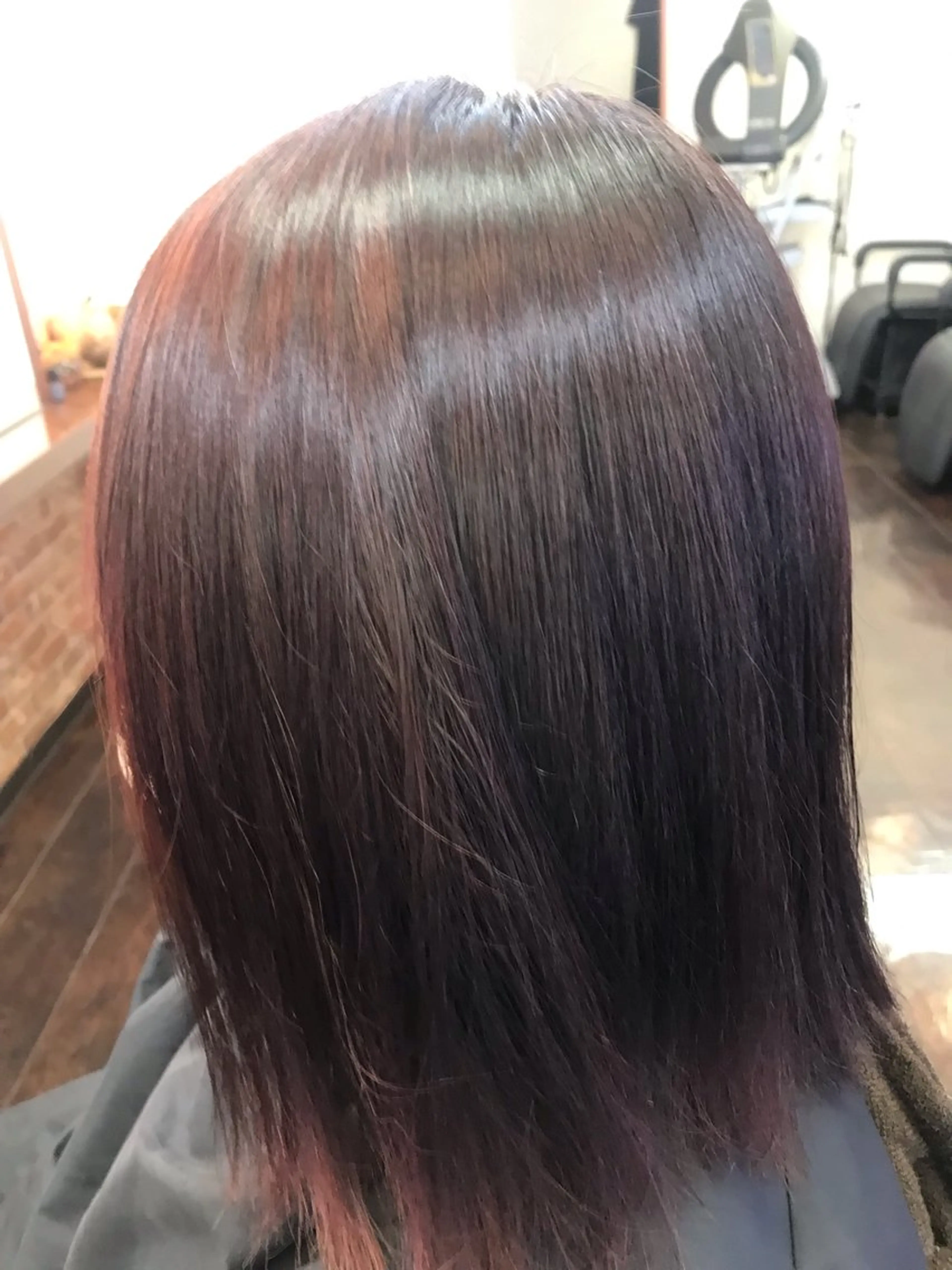 ショート カラー 桧山 真のヘアスタイル