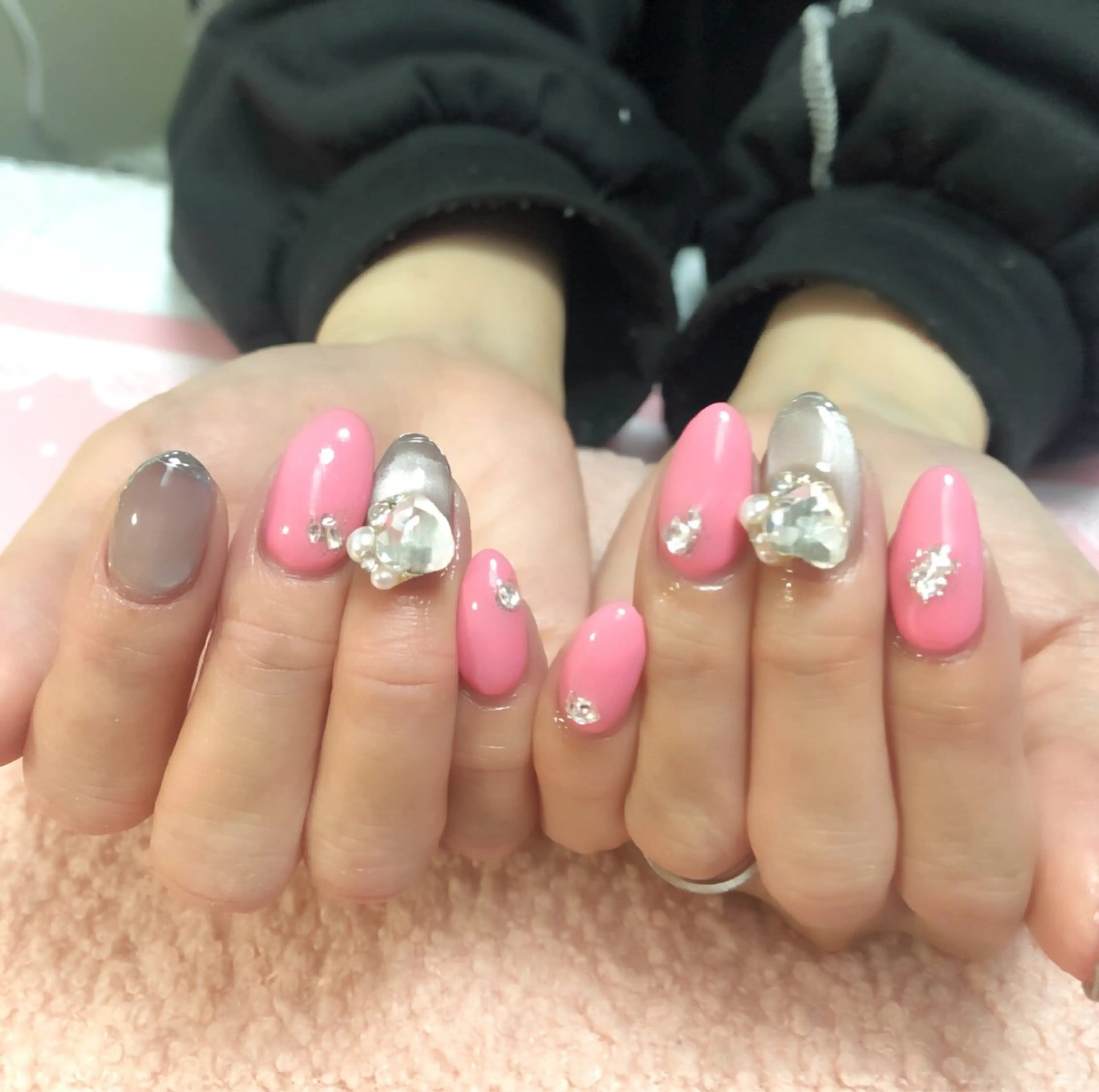 ネイル GＬA D所属・ＧＬAD グラットのネイルデザイン