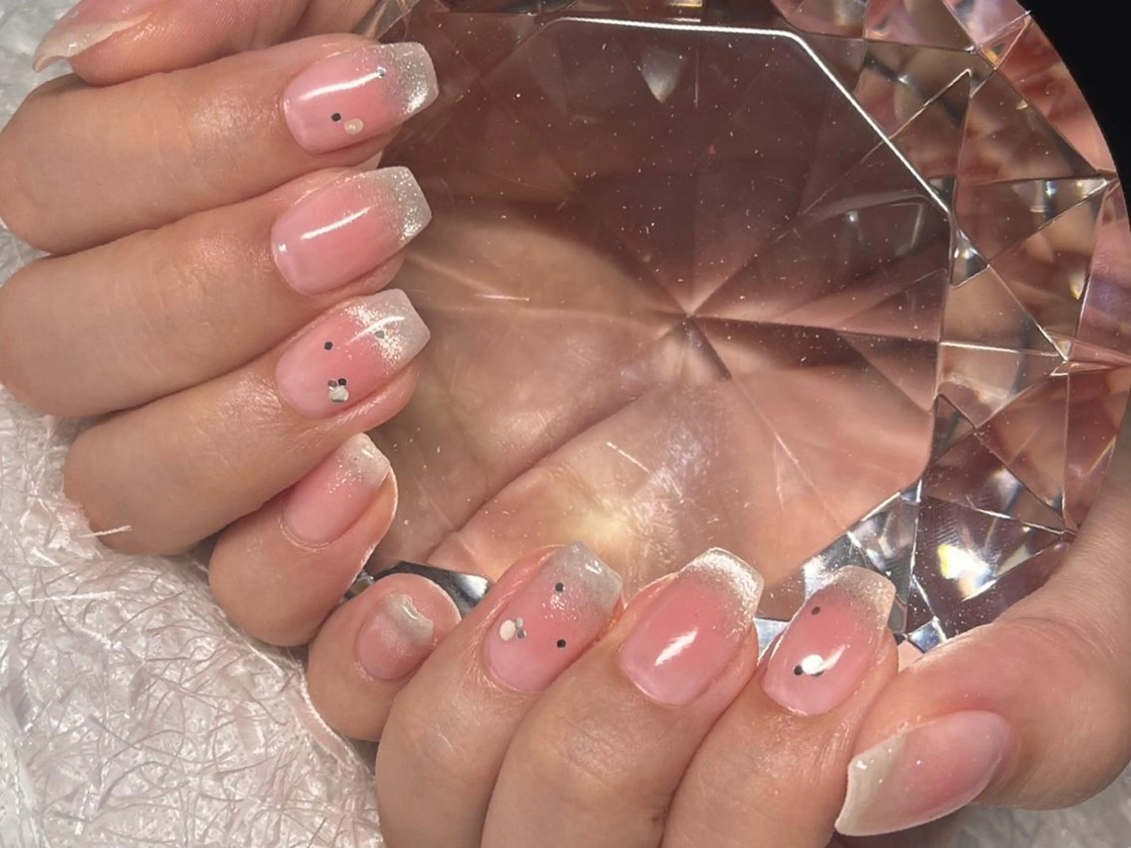 ネイル 長さ出し フレンチネイル ジェルネイル グラデーション 韓国ネイル ハンドネイル Nail&eye Belire 新宿のネイルデザイン
