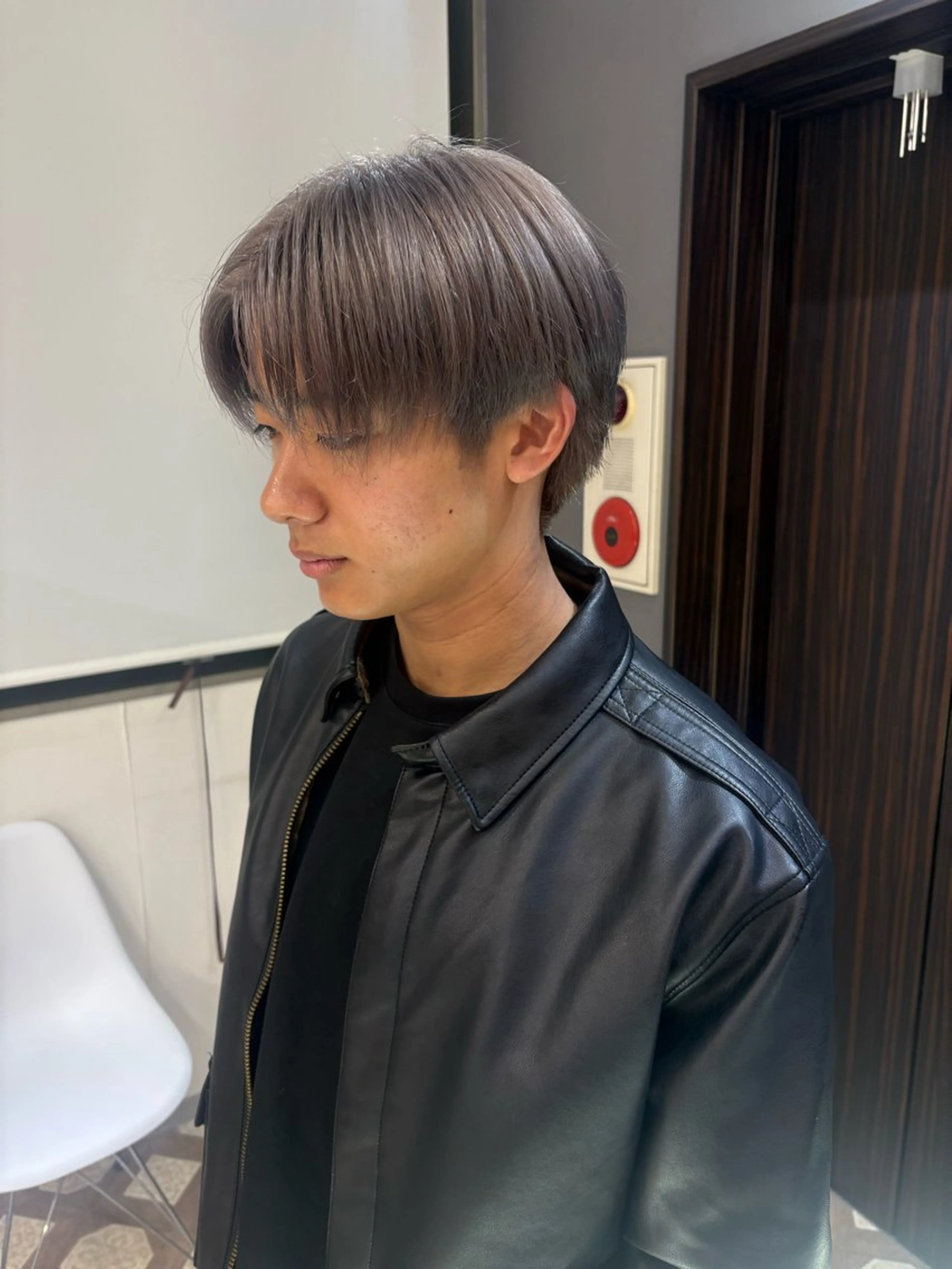 カラー ヘアカラー トリートメント ユイ☆ハイトーン ☆ブリーチデザインのヘアスタイル