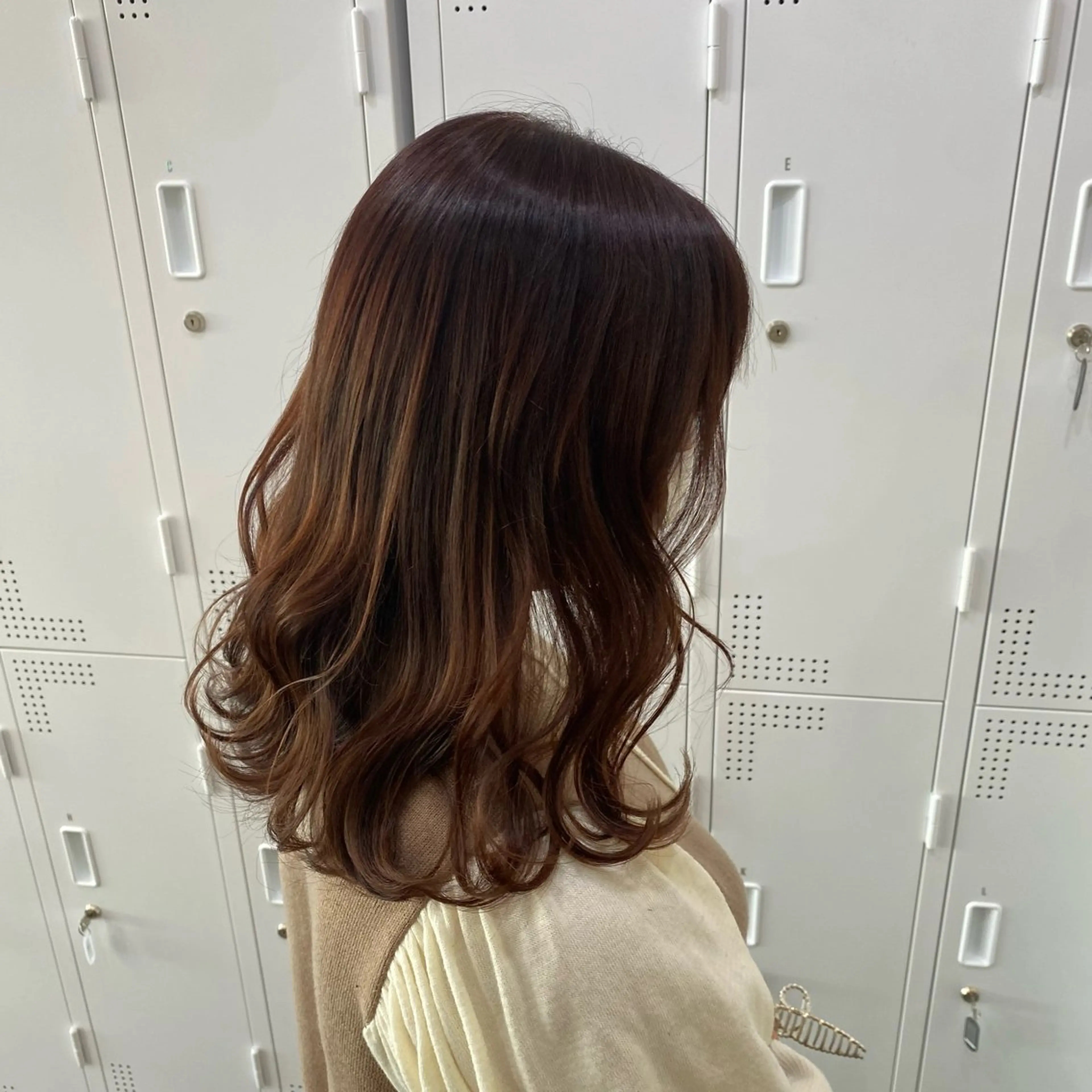 セミロング カラー 【ioe 岡本】 🎀NOKO🎀のヘアスタイル