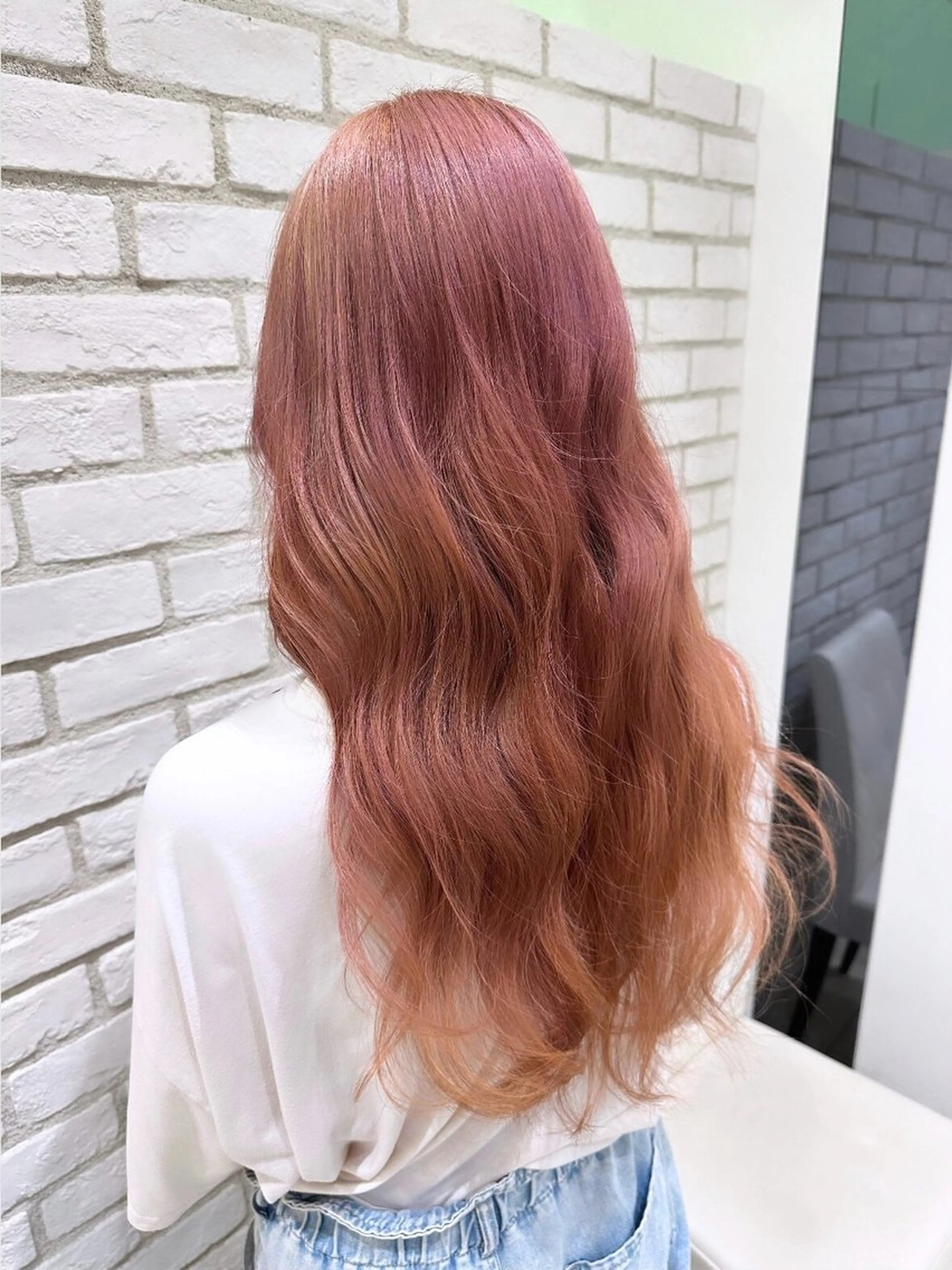 ロング カラー ヘアカラー 柔らか透明感カラー/ 内田圭祐のヘアスタイル