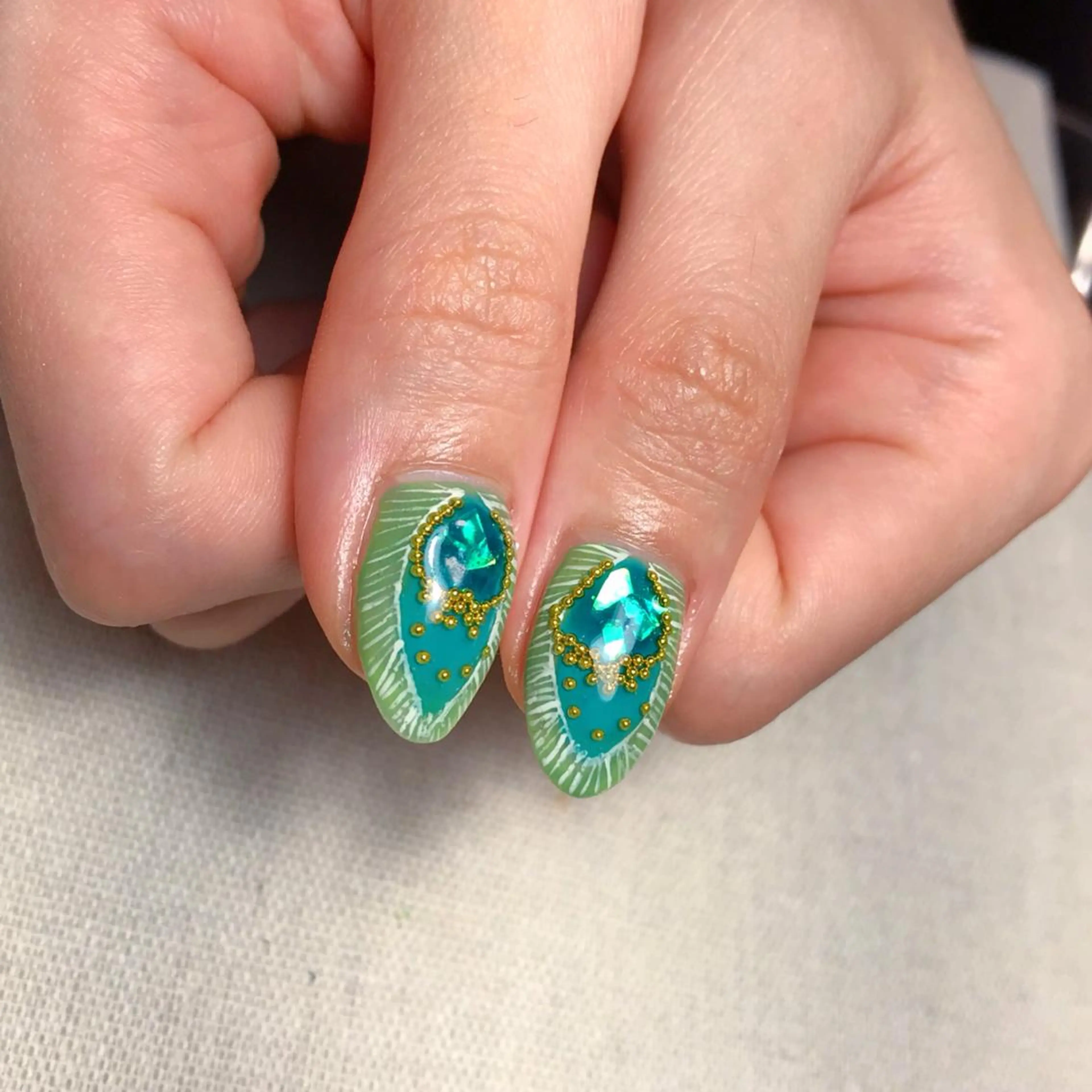 ネイル ハンドネイル 💅chainail _aiのネイルデザイン