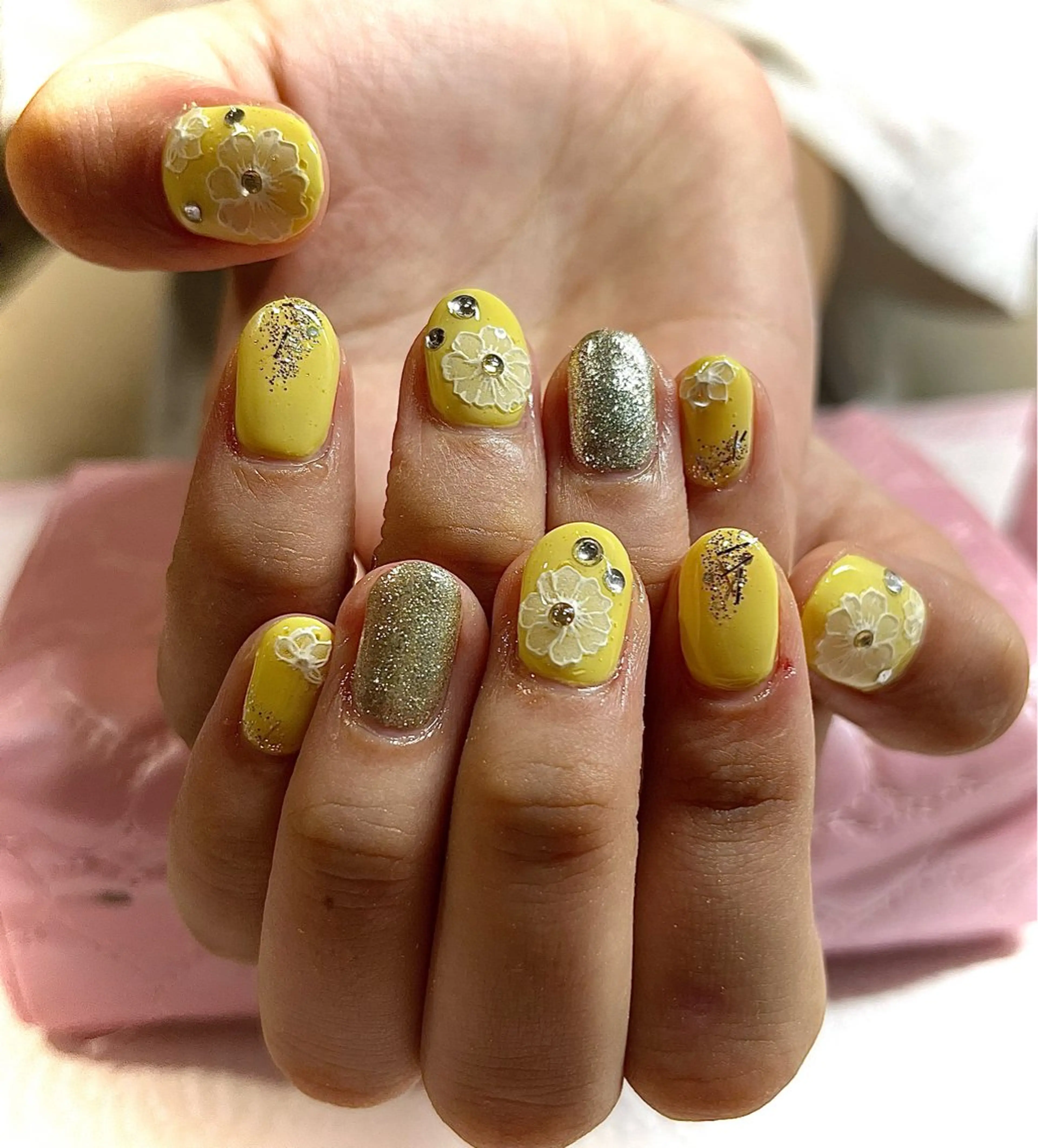 ネイル mibu⭐︎ 髙橋のネイルデザイン