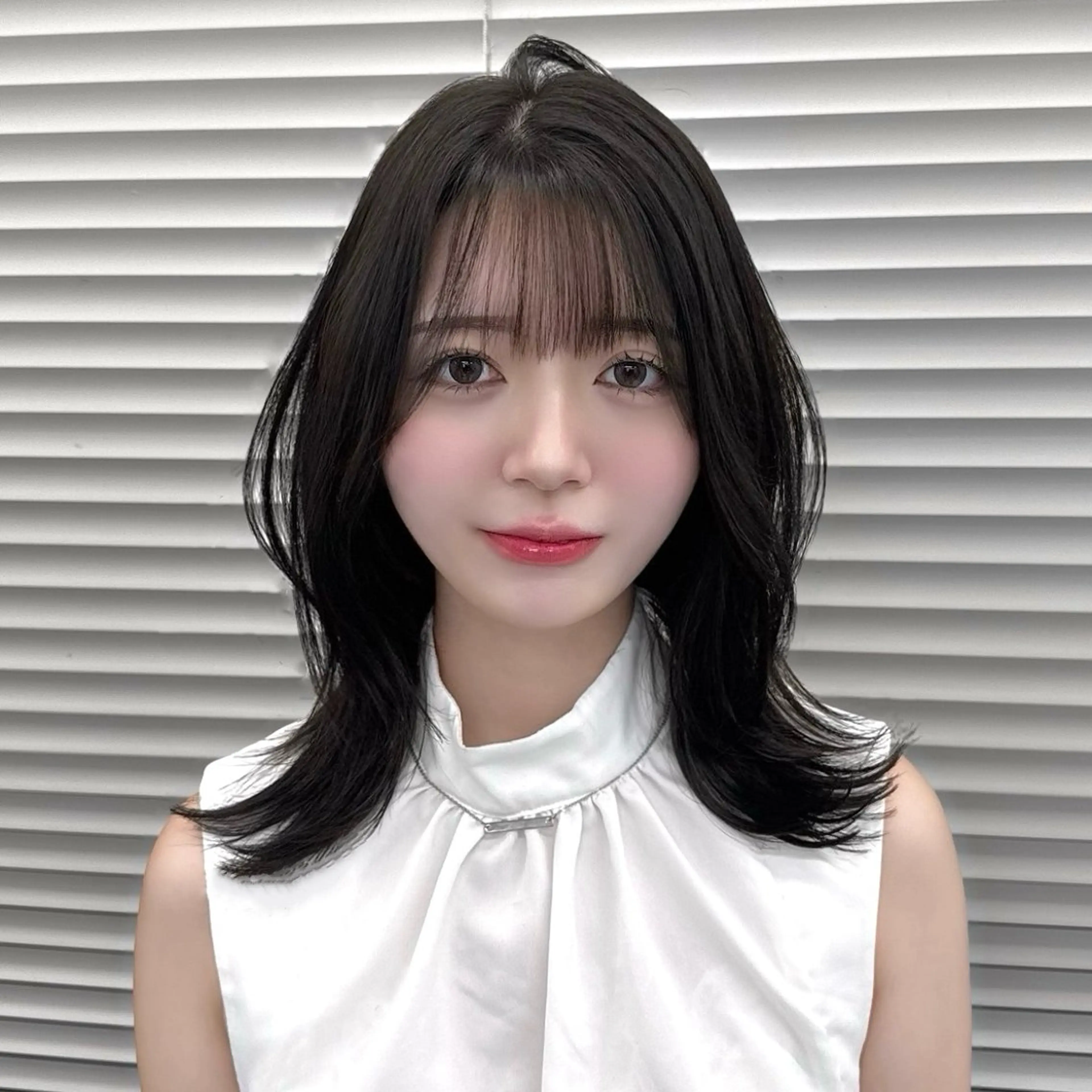 ミディアム 顔まわりレイヤー 顔周りカット レイヤーカット 韓国系支持率No.1 レイヤー特化/きょうのヘアスタイル