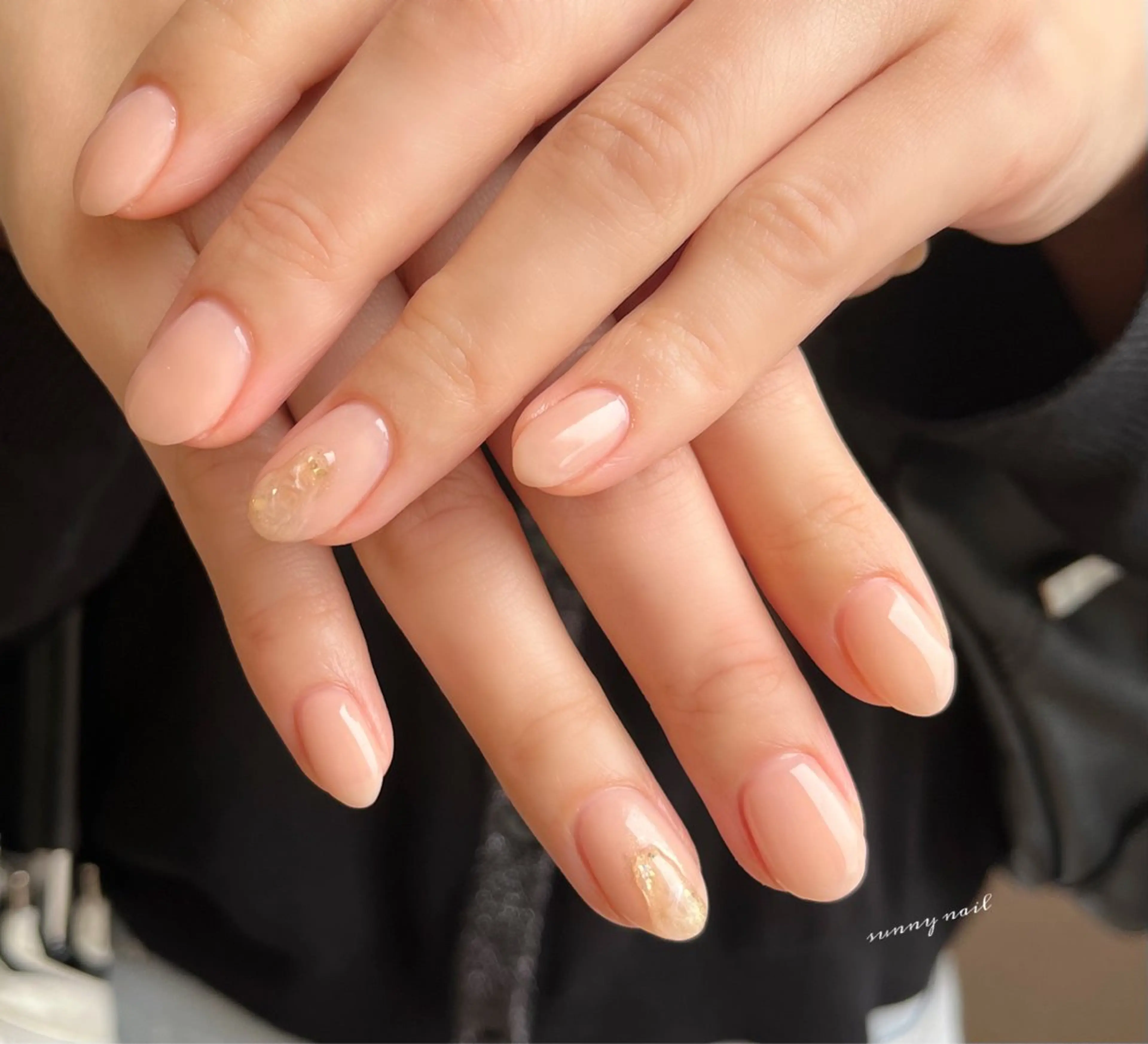 ネイル ジェルネイル ニュアンスネイル パラジェル ぷっくりネイル シンプルネイル sunny nailのネイルデザイン