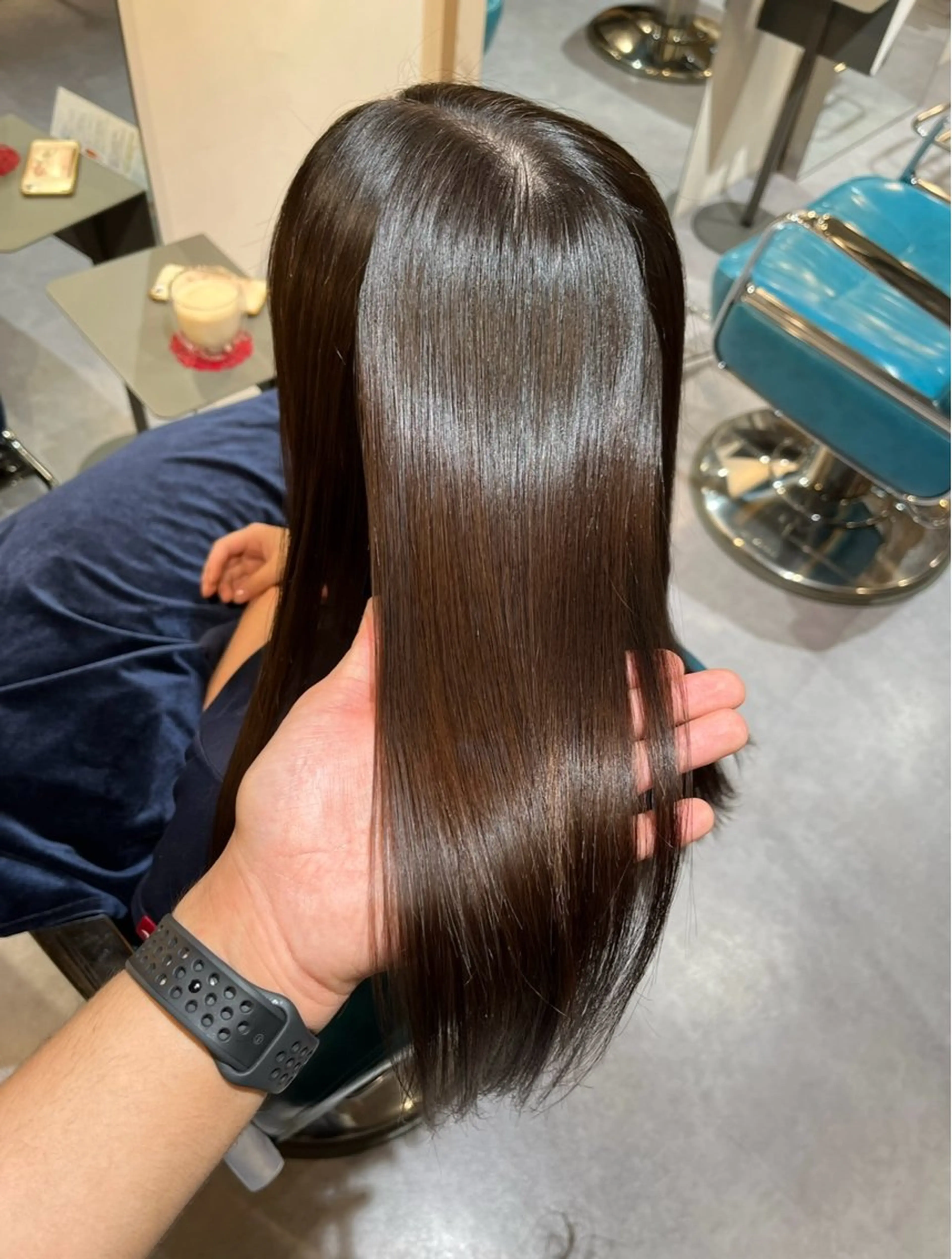 ロング 縮毛矯正 トリートメント 必ず笑顔で帰っていた だきます！安田祐貴のヘアスタイル