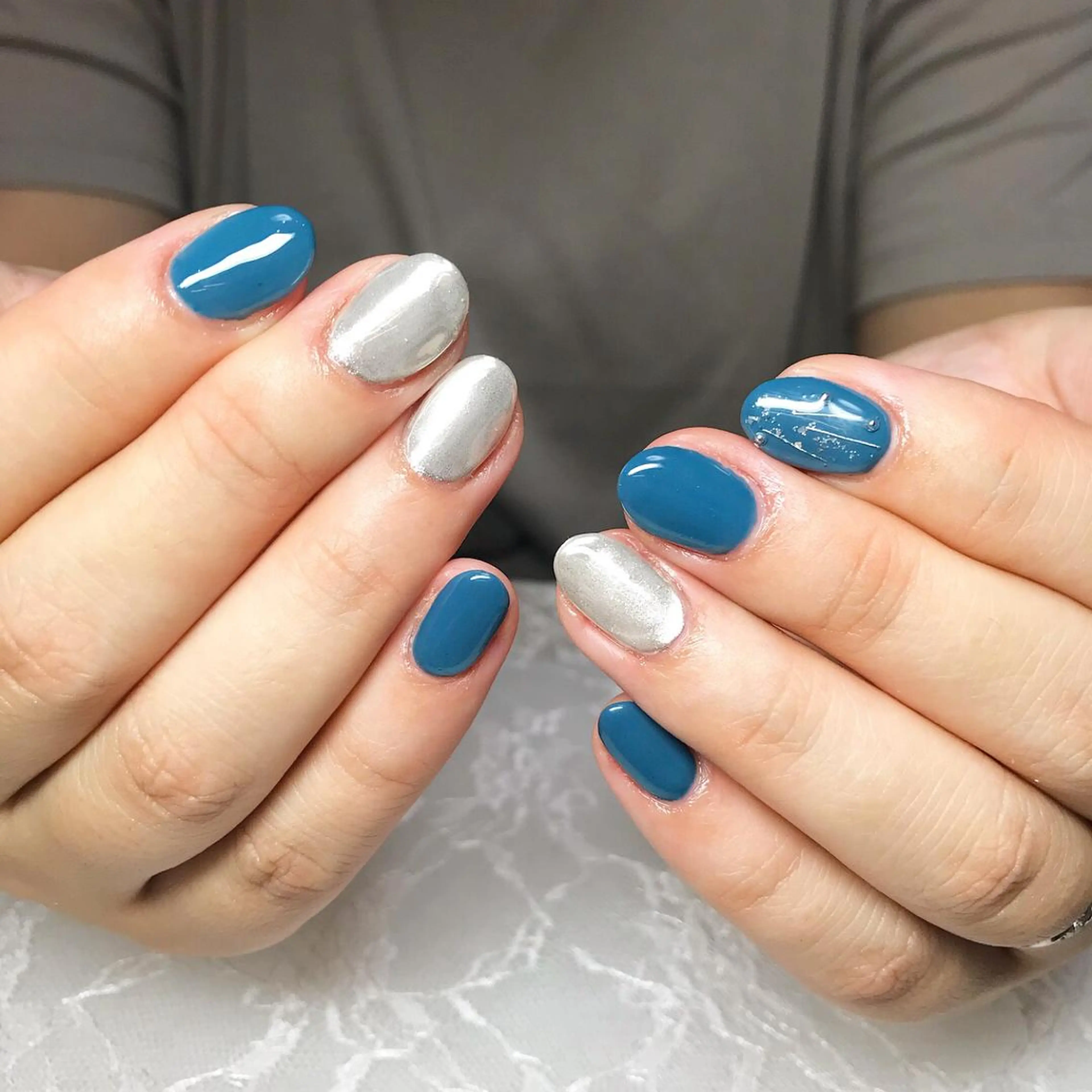 ネイル ミラーネイル ハンドネイル COCO +のエステ・リラクイメージ