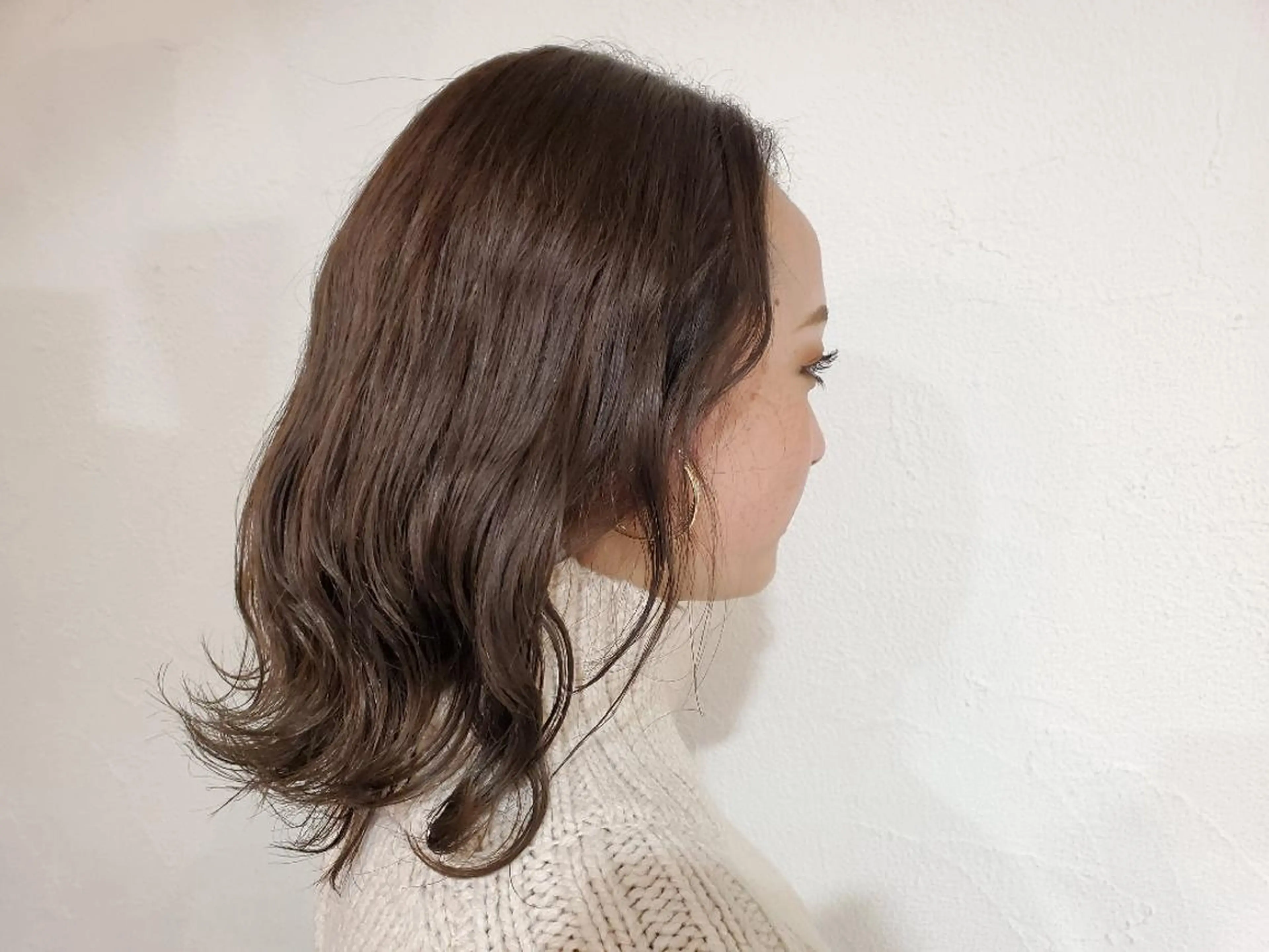 セミロング カラー パ ルのヘアスタイル