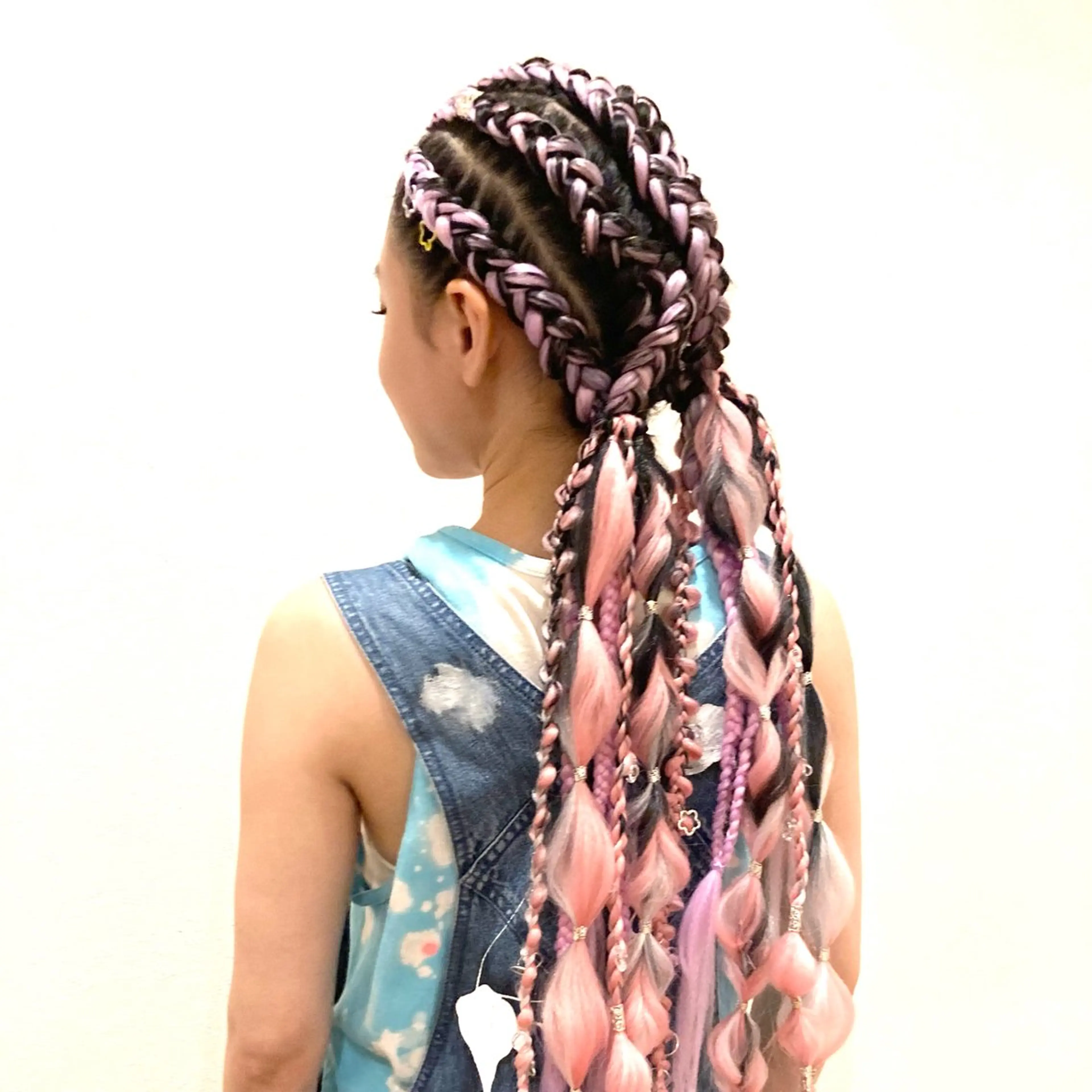 ミディアム ヘアアレンジ エクステ 髪に魔法をかける🪄 💖💫編み込みヘアのヘアスタイル