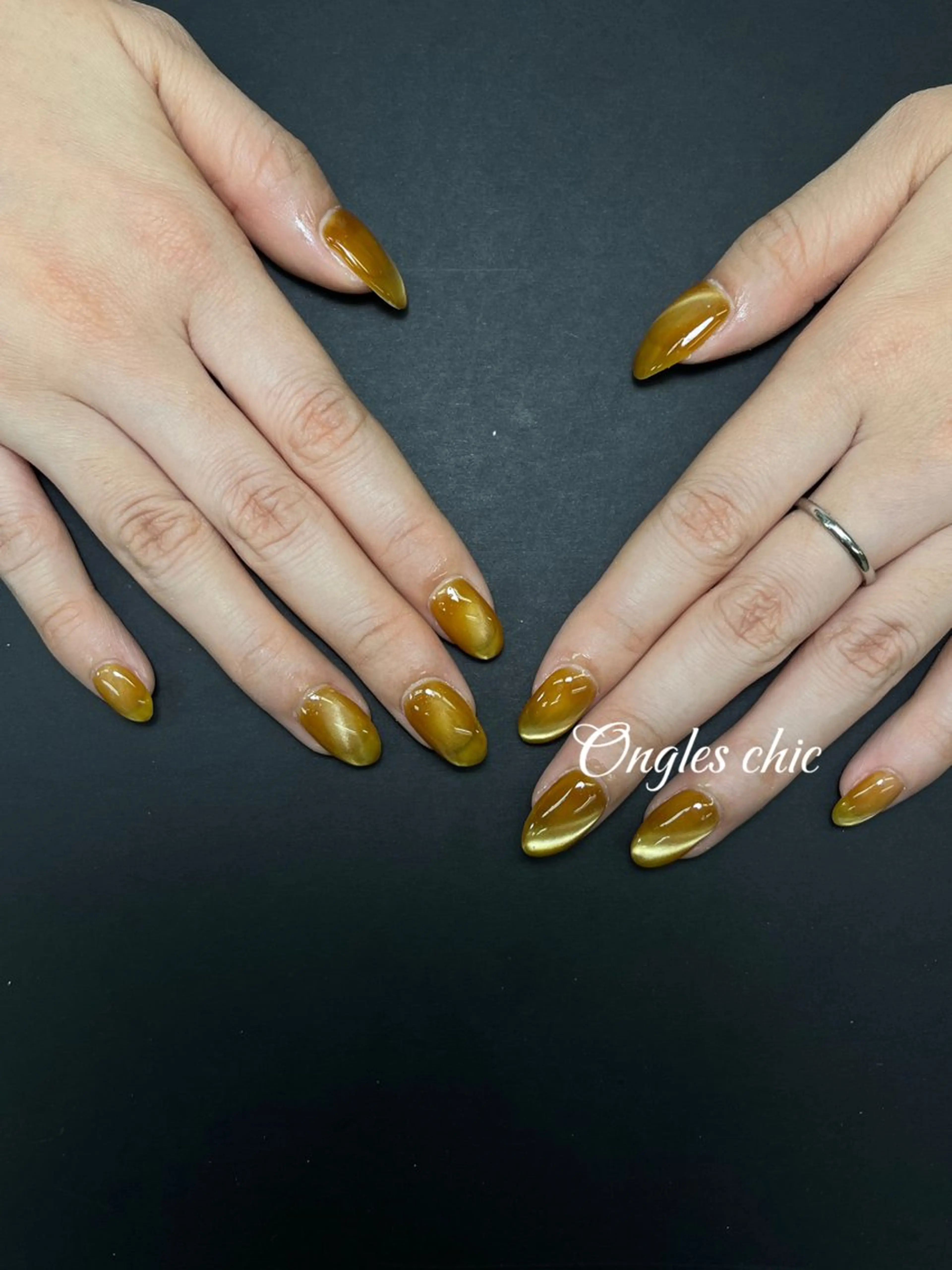 ネイル ハンドネイル ハンドケア ongles chicのネイルデザイン