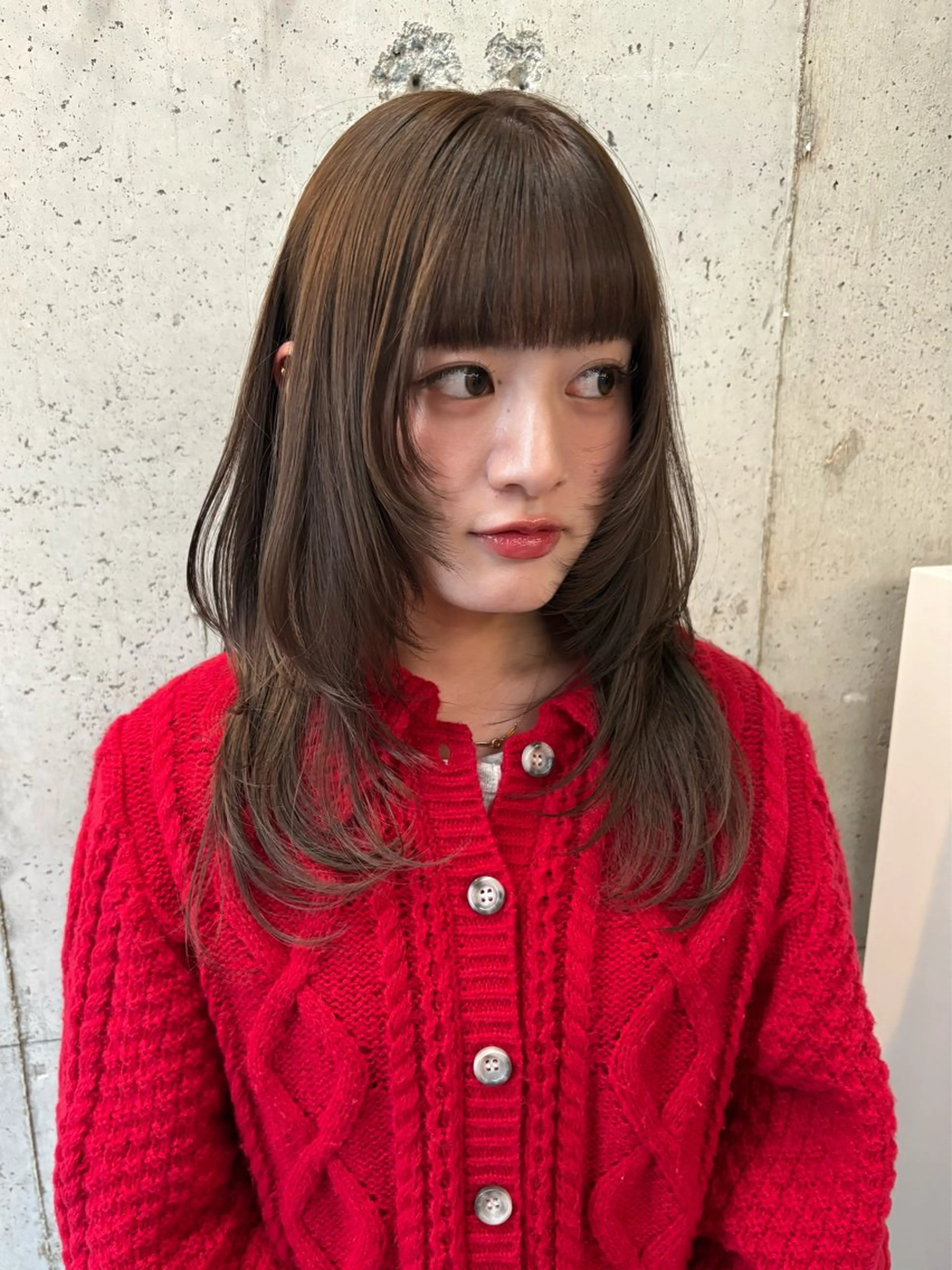ロング カラー ベージュカラー ブリーチ 透明感カラー ダブルカラー ブリーチなしカラー ヘアカラー person♡kii マオのヘアスタイル