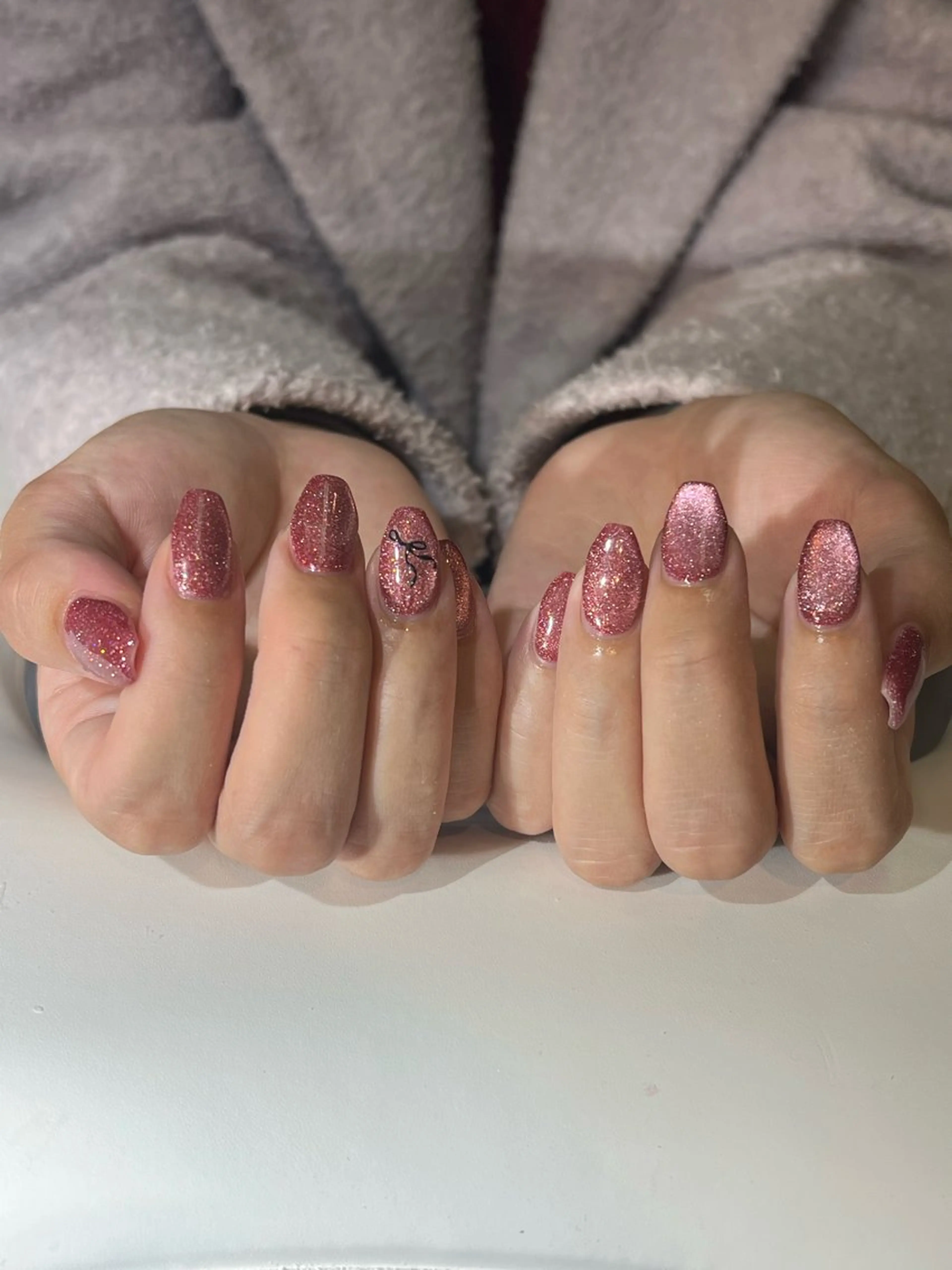 ネイル キラキラネイル マグネットネイル 冬ネイル クリスマス nail salon Uran.のネイルデザイン