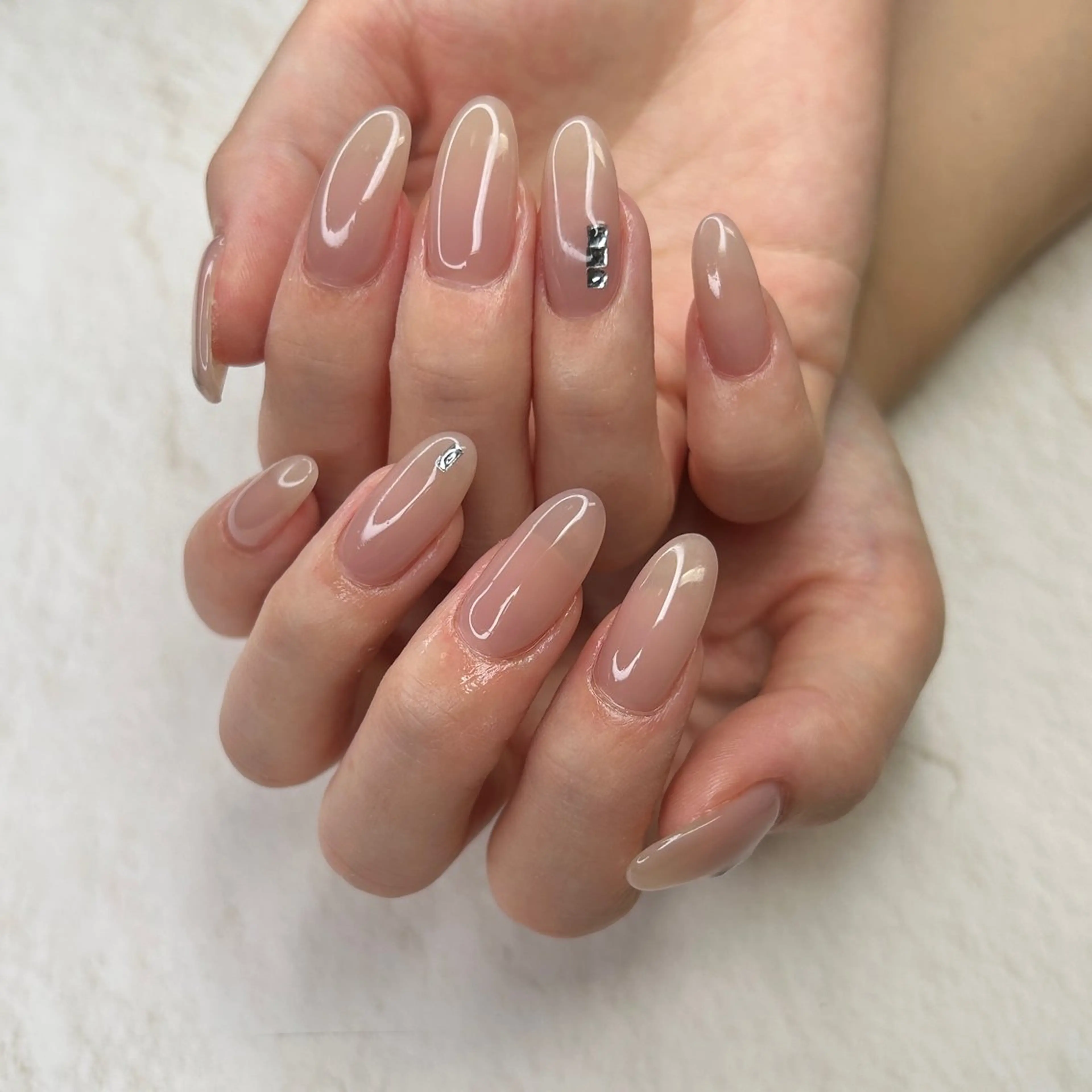ネイル ハンドネイル フットネイル ease NAIL SALONのネイルデザイン