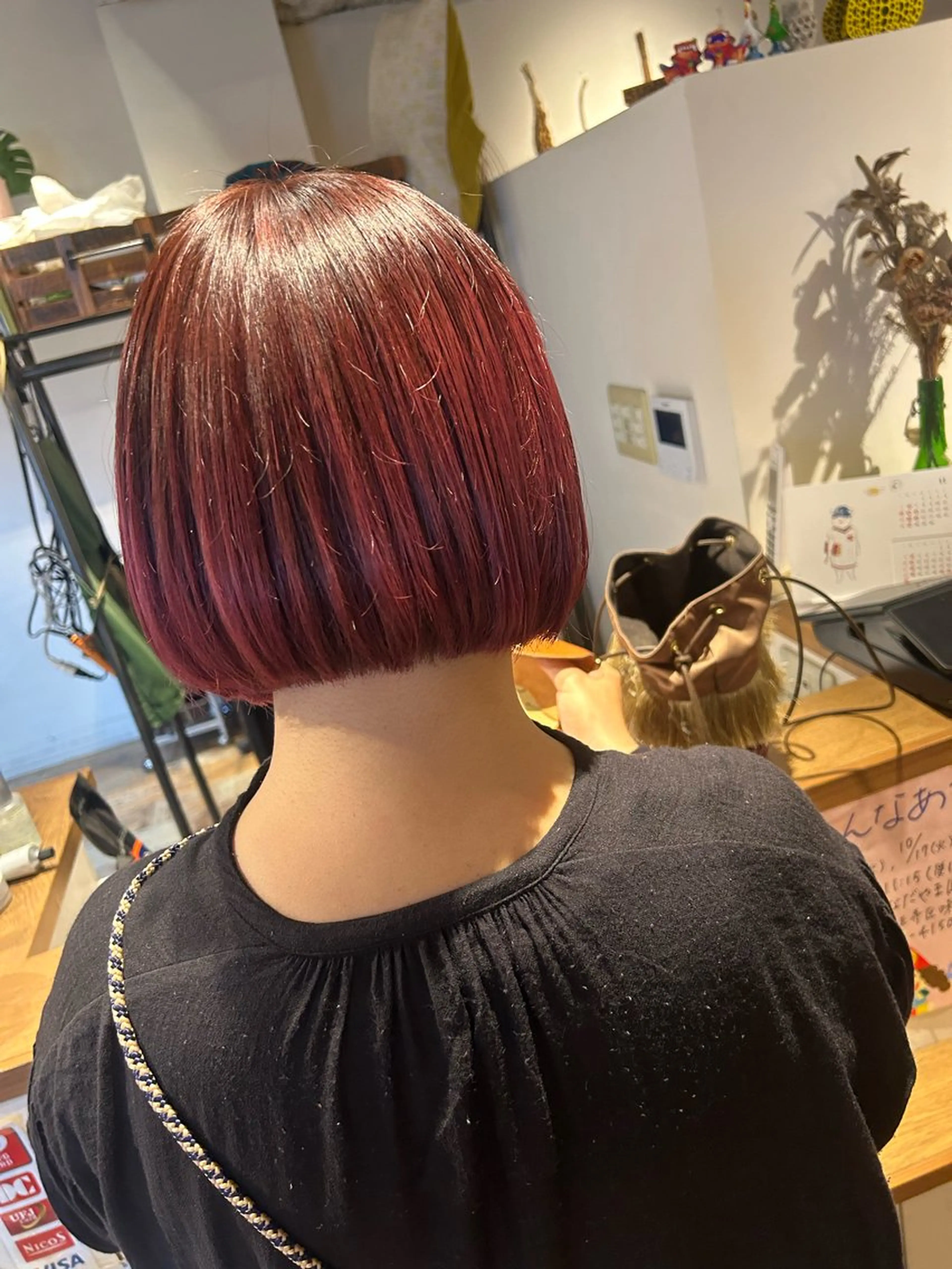 ショート カラー ブリーチ ピンクカラー ボブ noce harumiのヘアスタイル