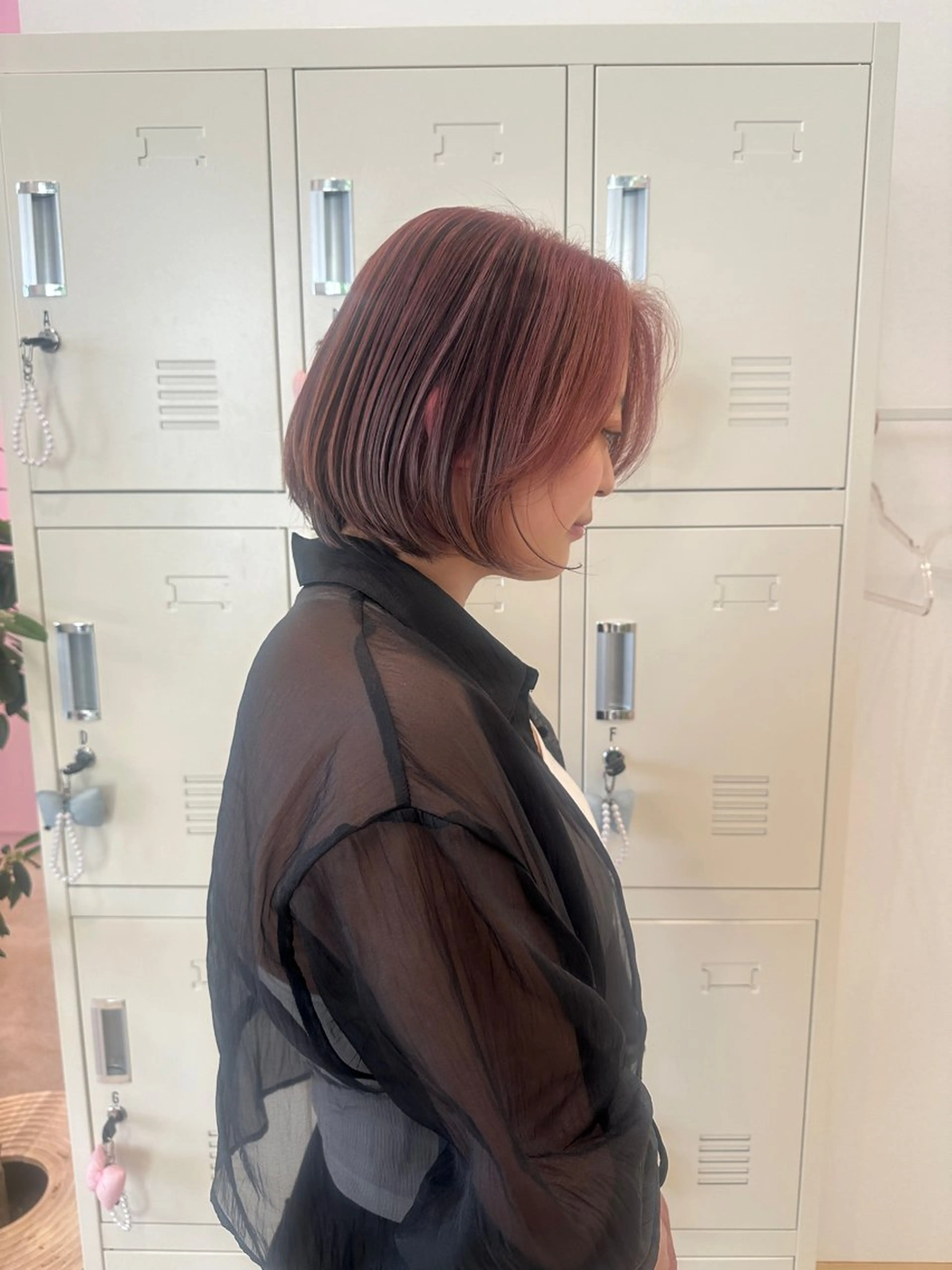ショート カラー ヘアカラー トリートメント 淡い暖色カラー🩰 girly ♡ ノアのヘアスタイル