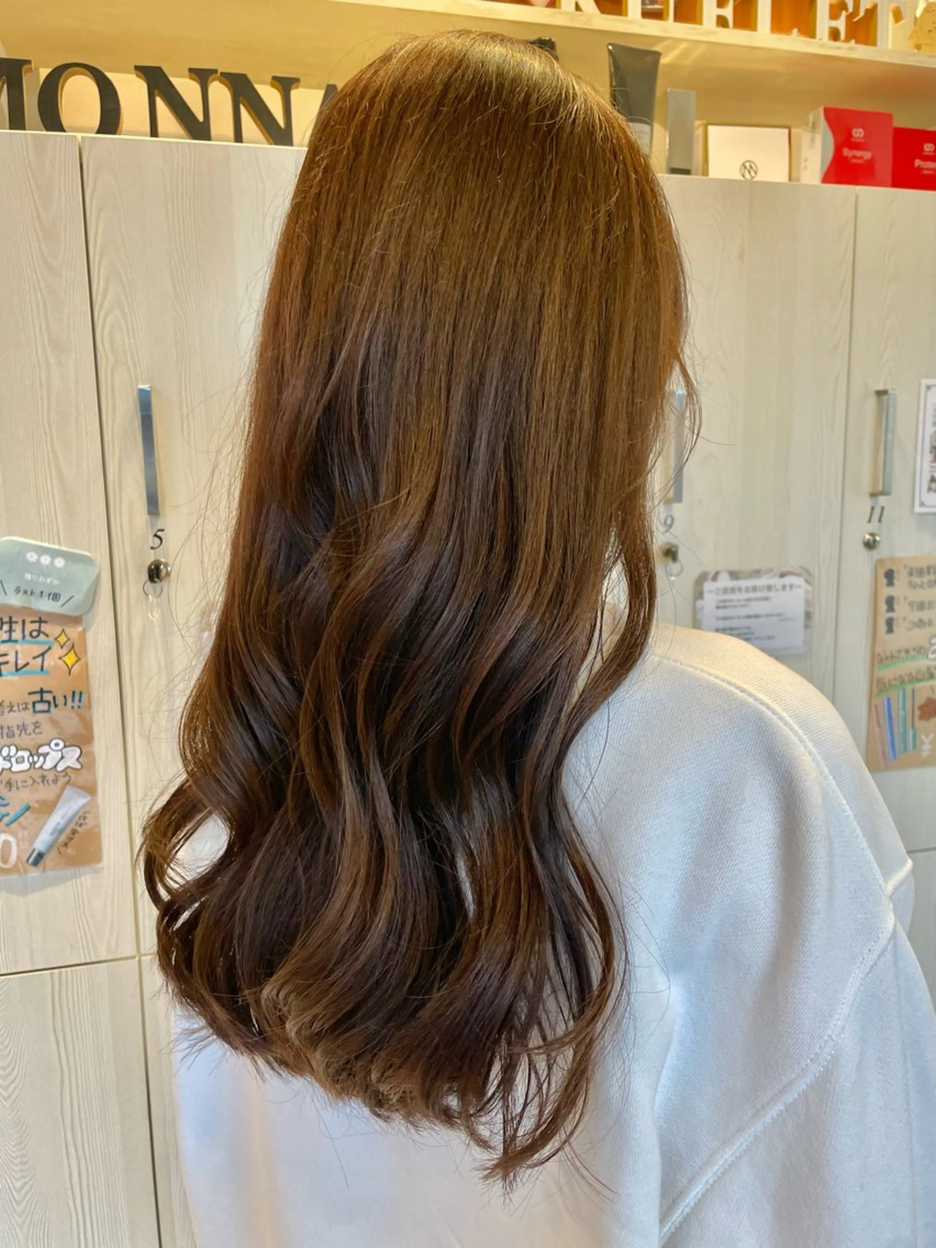 ロング カラー パーマ ヤマグチ ユキナのヘアスタイル
