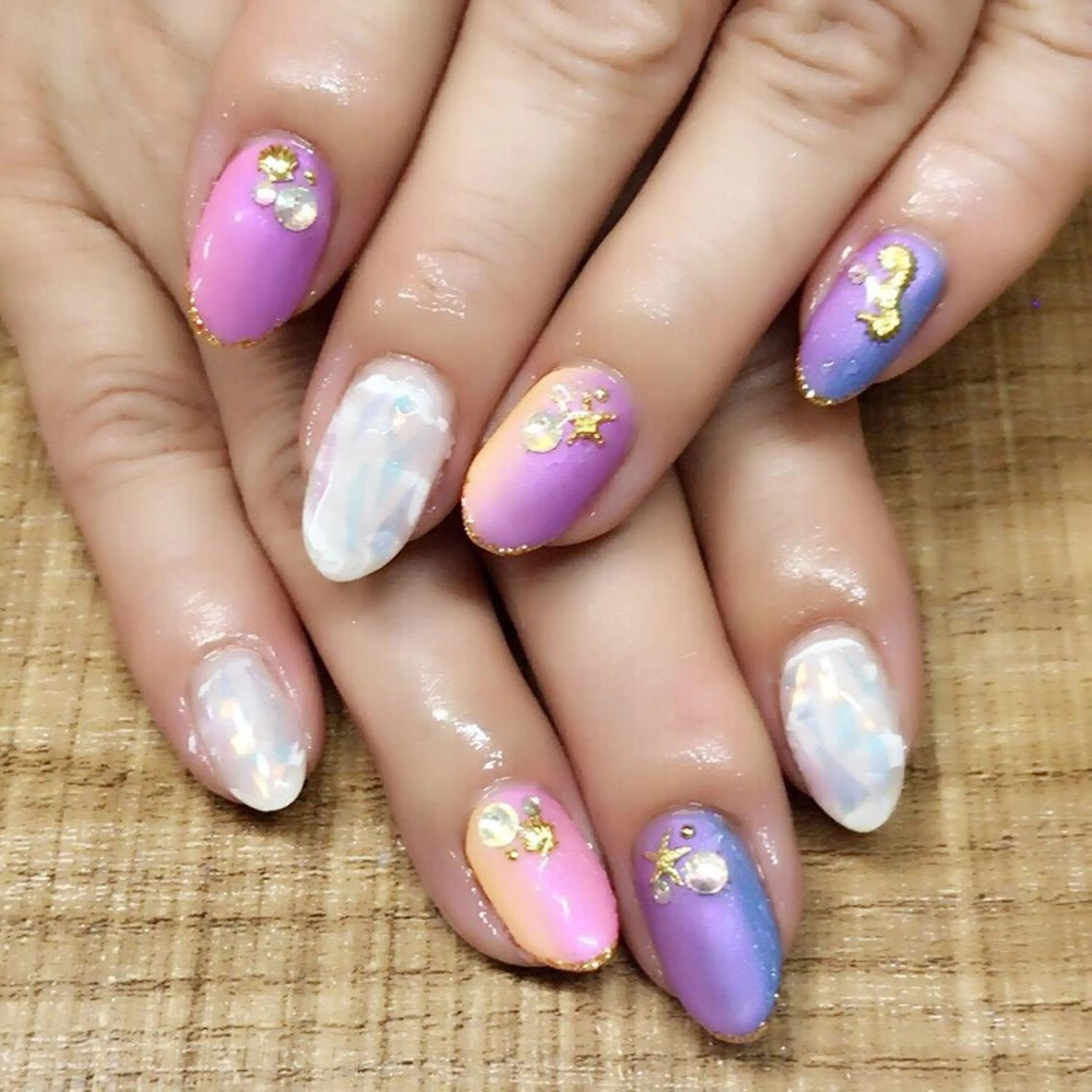 ネイル アートネイル 安藤 Charlotteのネイルデザイン