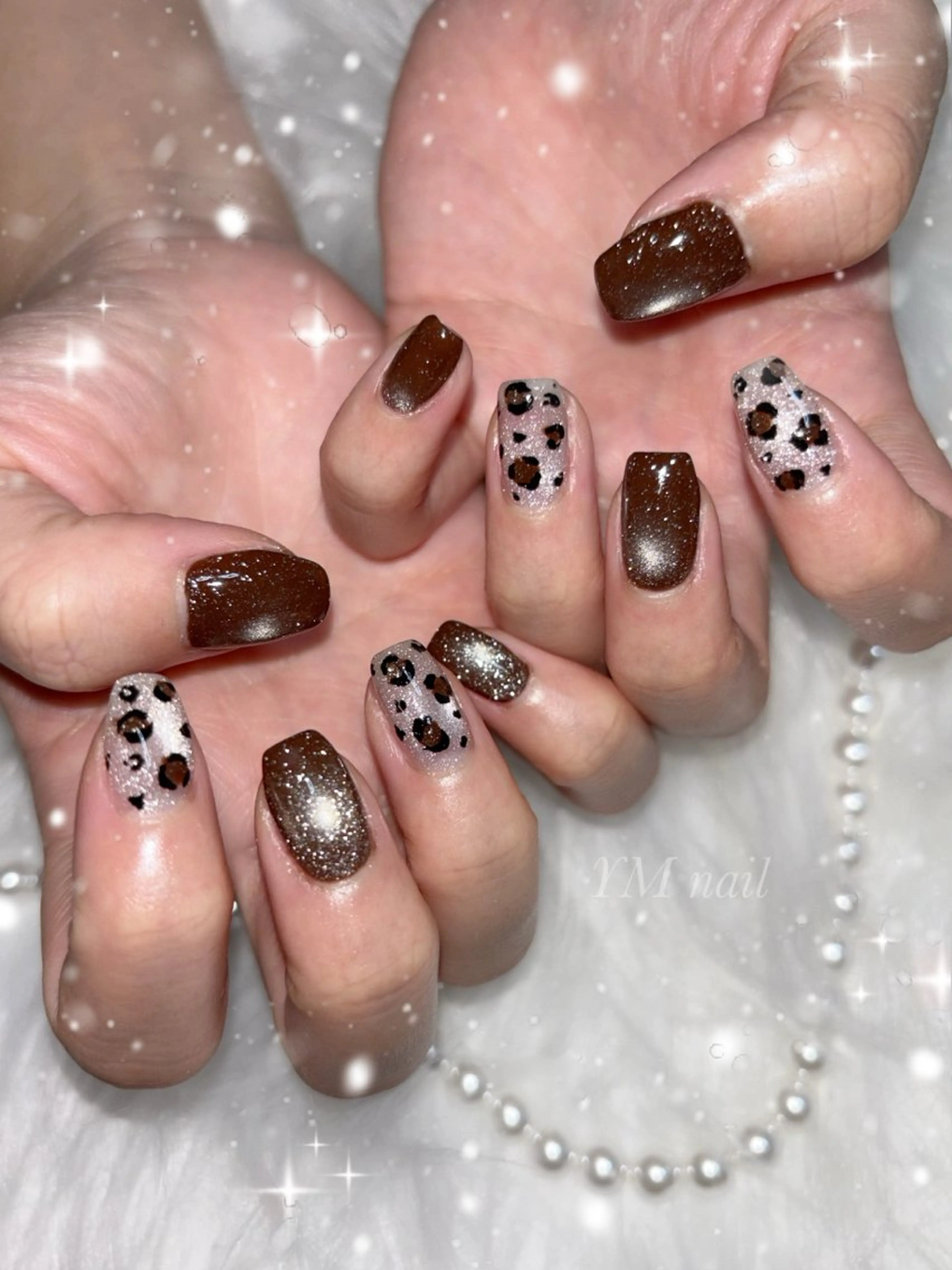 ネイル アニマル柄 フラッシュネイル キラキラネイル マグネットネイル ハンドネイル YM nailのネイルデザイン