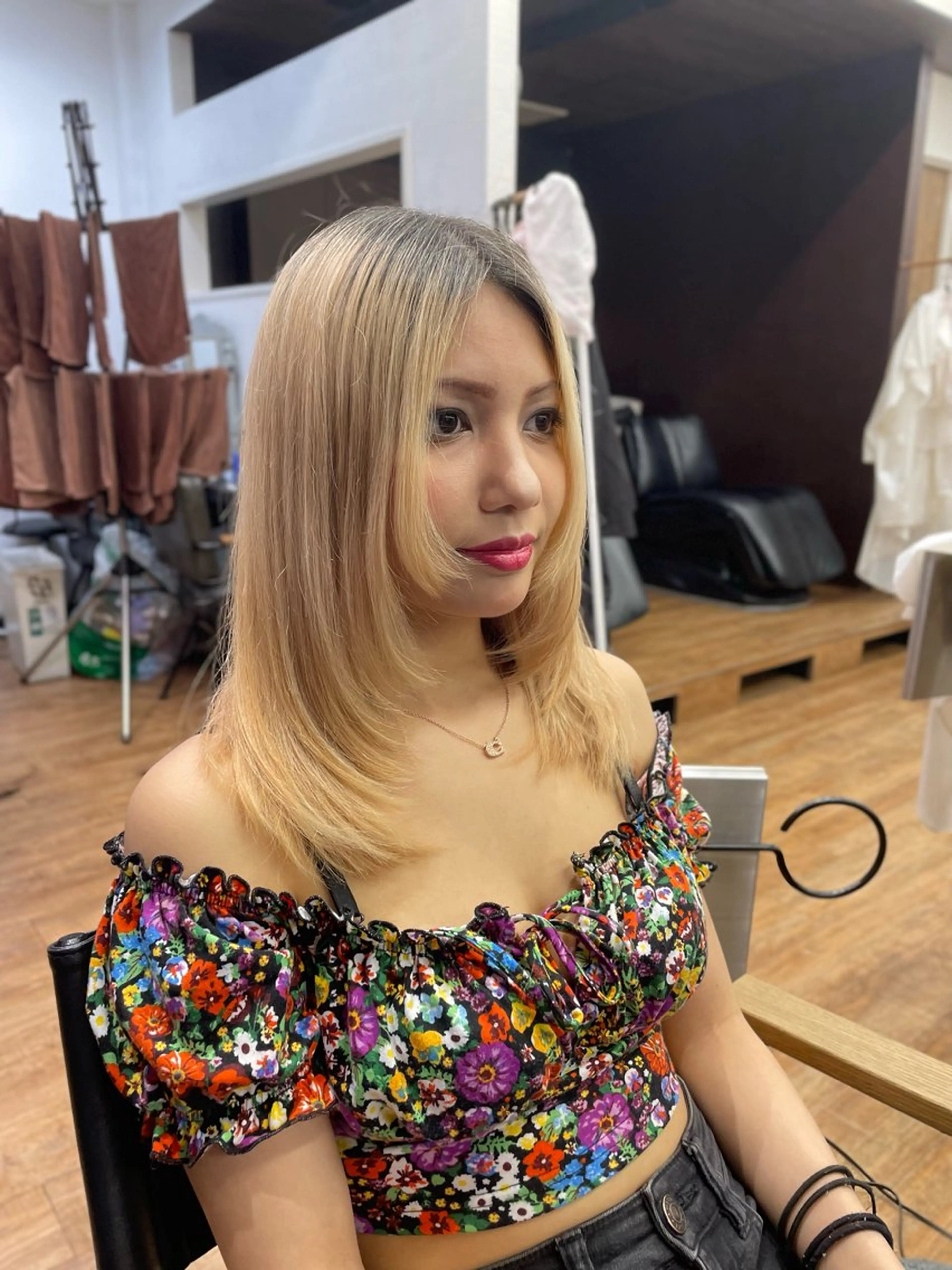 ロング レイヤーカット カット 髪質改善レイヤー/ 雨のヘアスタイル