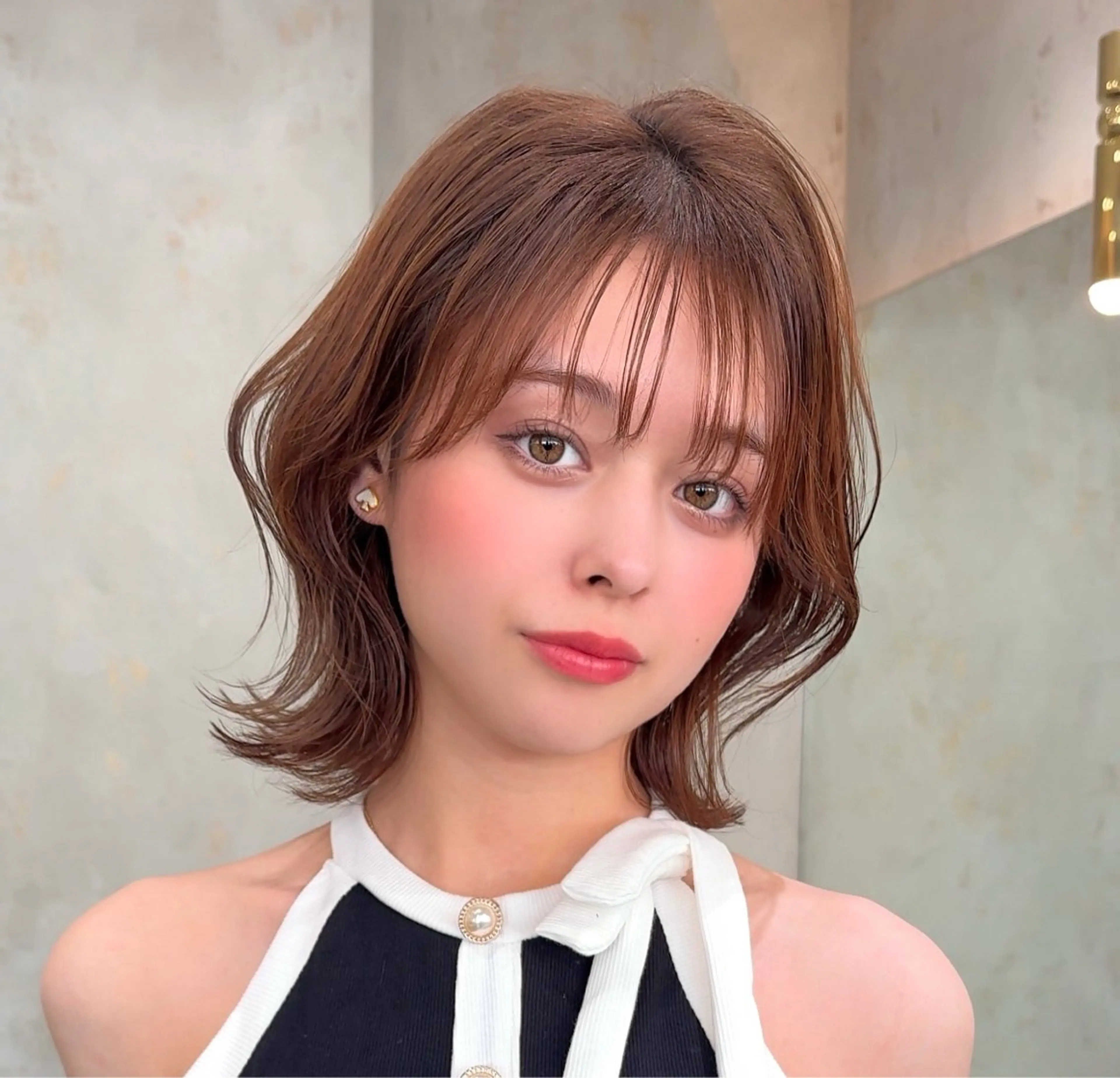 ショート カラー カット ヘアカラー トリートメント 莉乃/縮毛矯正/髪質 改善/艶カラーのヘアスタイル