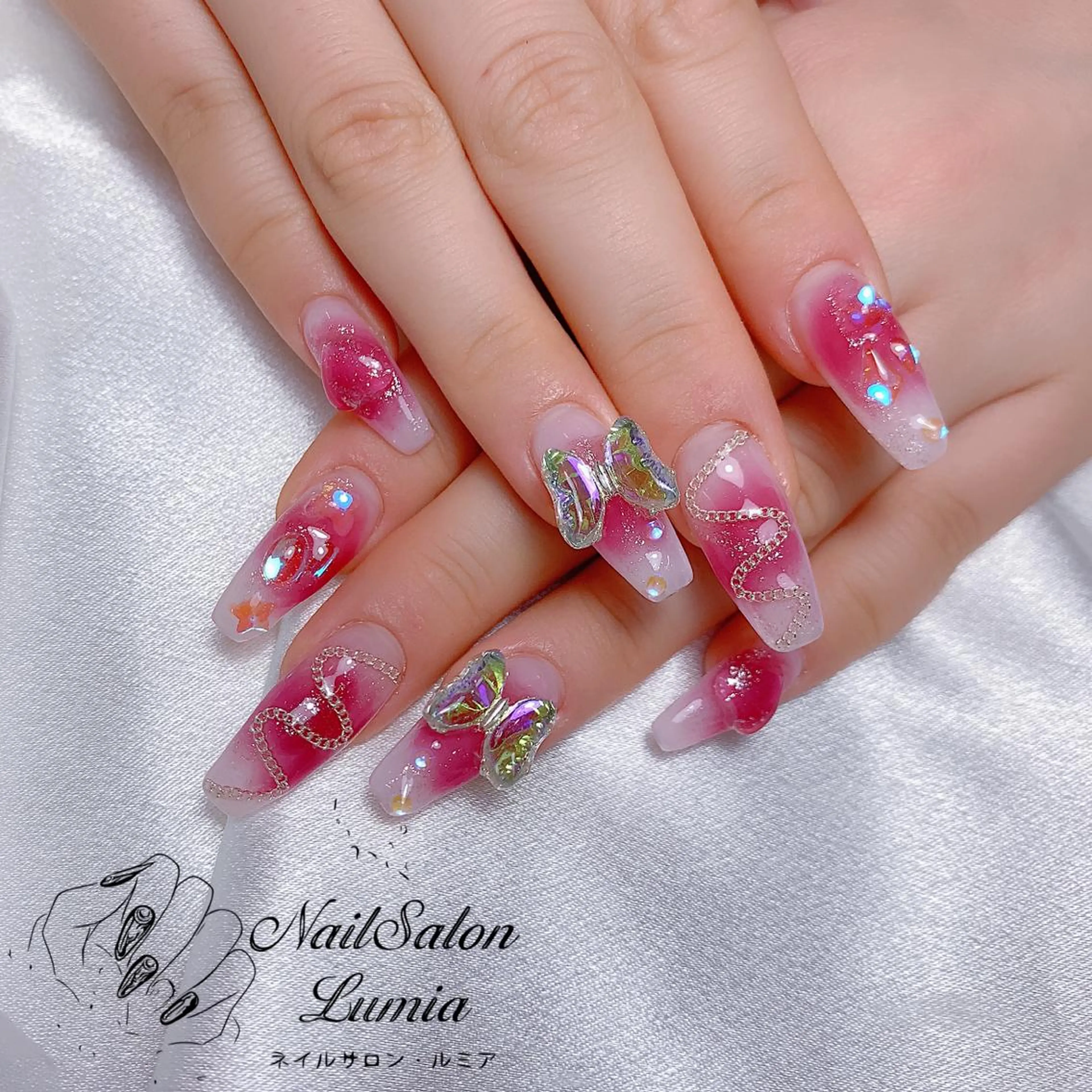 ネイル ハンドネイル ネイルサロン ルミア Lumia 店長のネイルデザイン