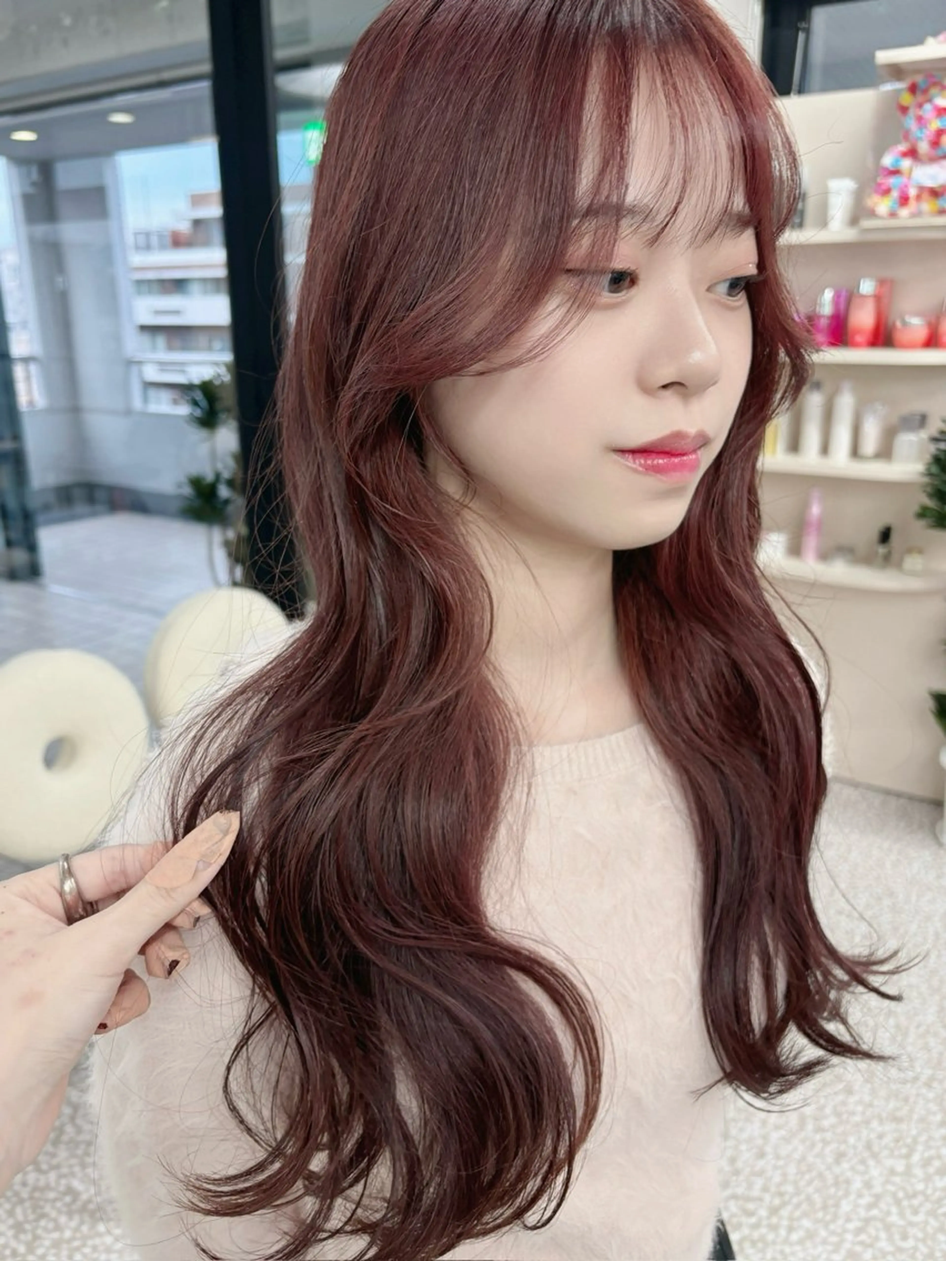 ロング nanami IROW大名のヘアスタイル