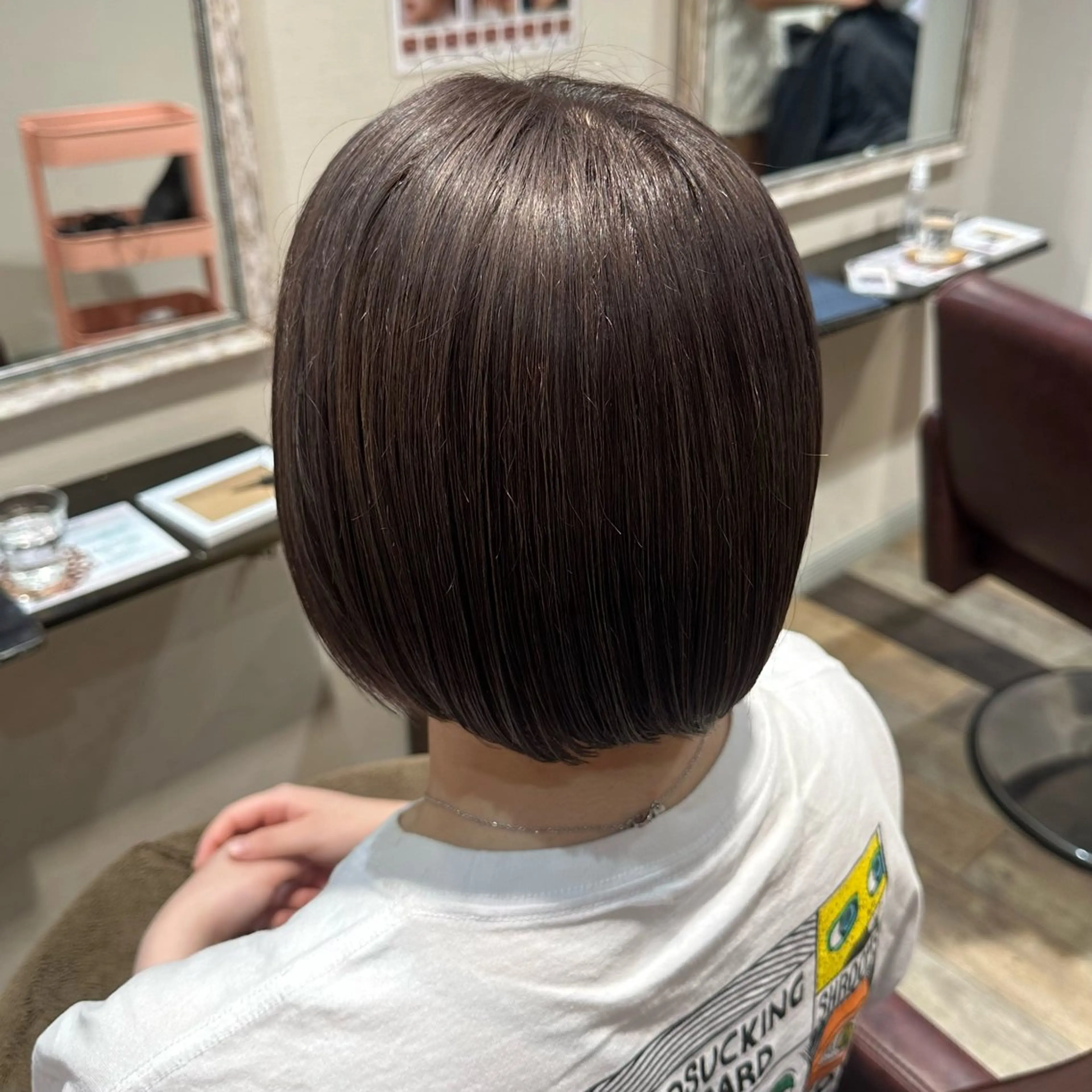 ショート カラー アッシュ アッシュブラウン ブラウンカラー 柔らかいcolor ￤韓国￤🩰マユ🩰のヘアスタイル